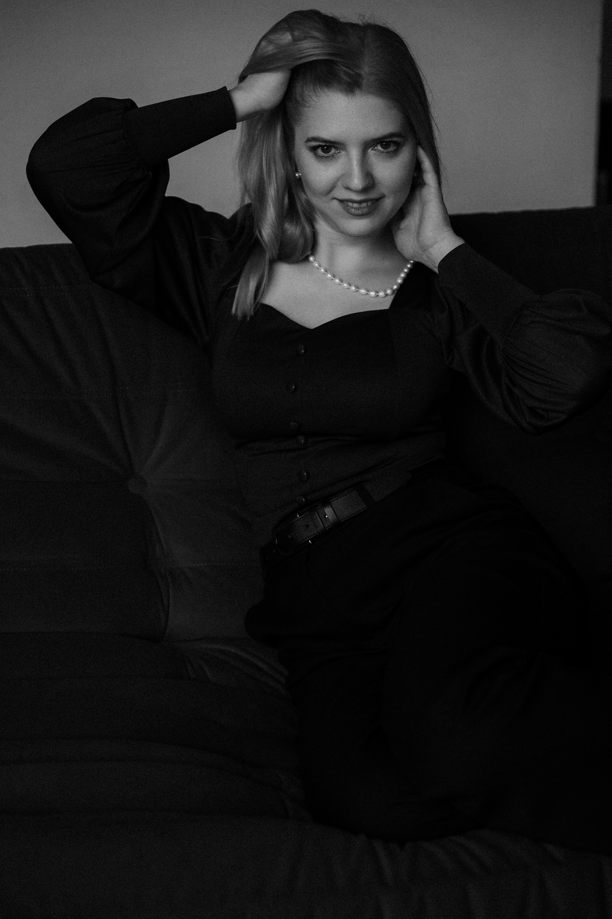 Студийные съемки в ч/б. Женский фотограф в Москве Рина Леонтьева