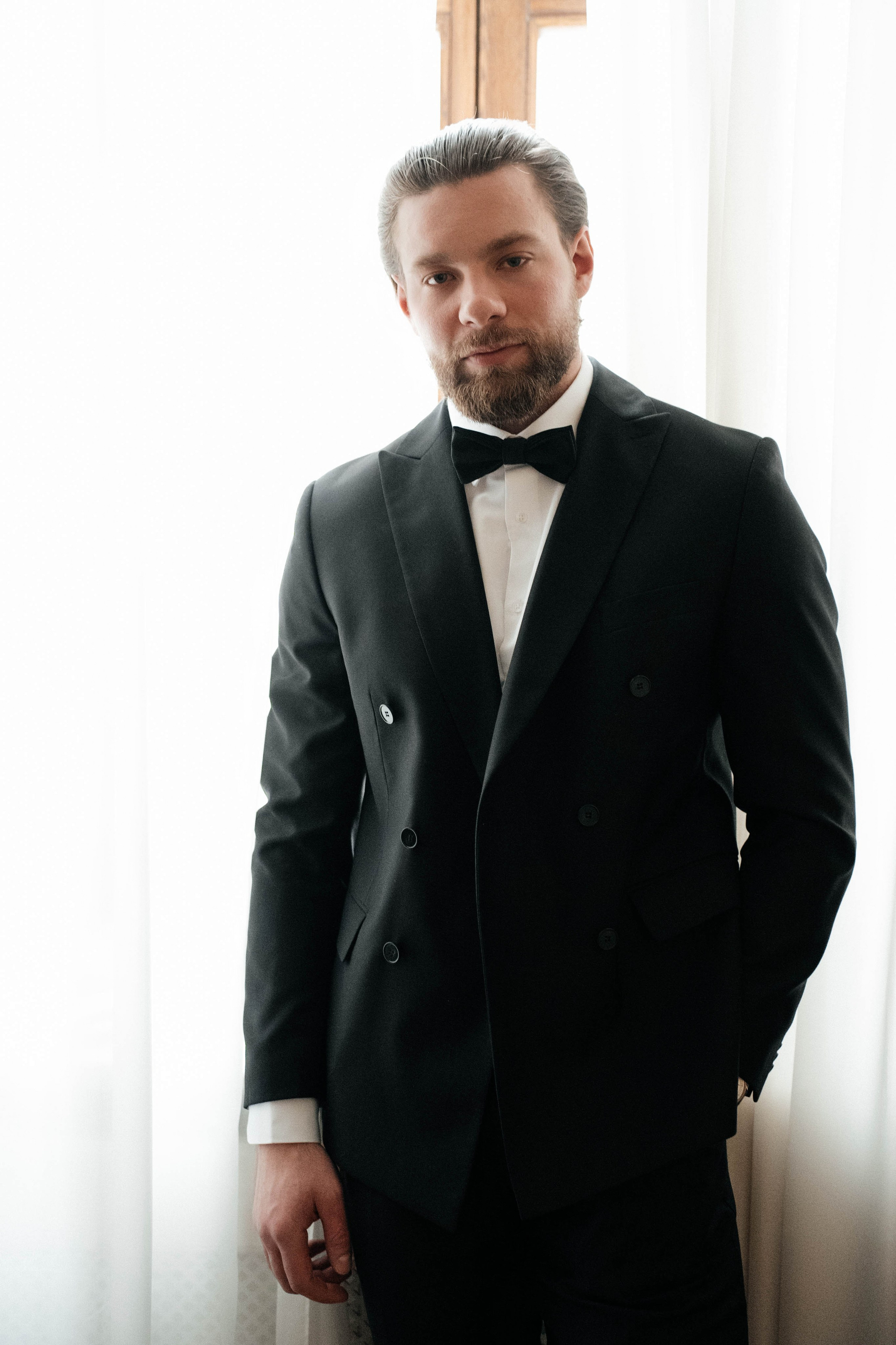 Алексей и Анастасия, творческая съемка в отеле Амбассадор. Свадебный фотограф Москва Александра Аверкова