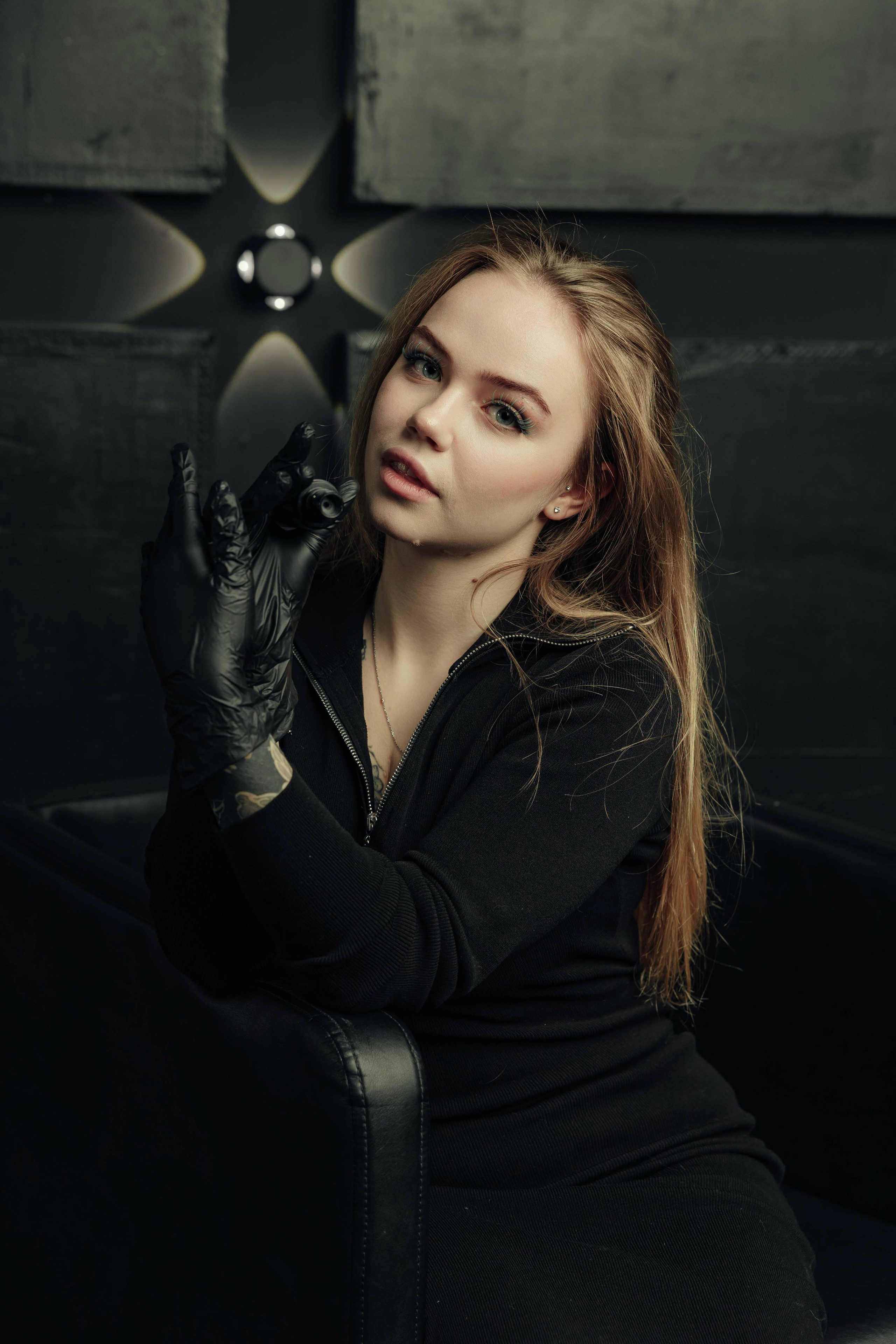 Коллективная фотосессия для мастеров тату-салона «Бить-Колотить». Алексей Шаров — свадебный и репортажный фотограф в Нижнем Новгороде