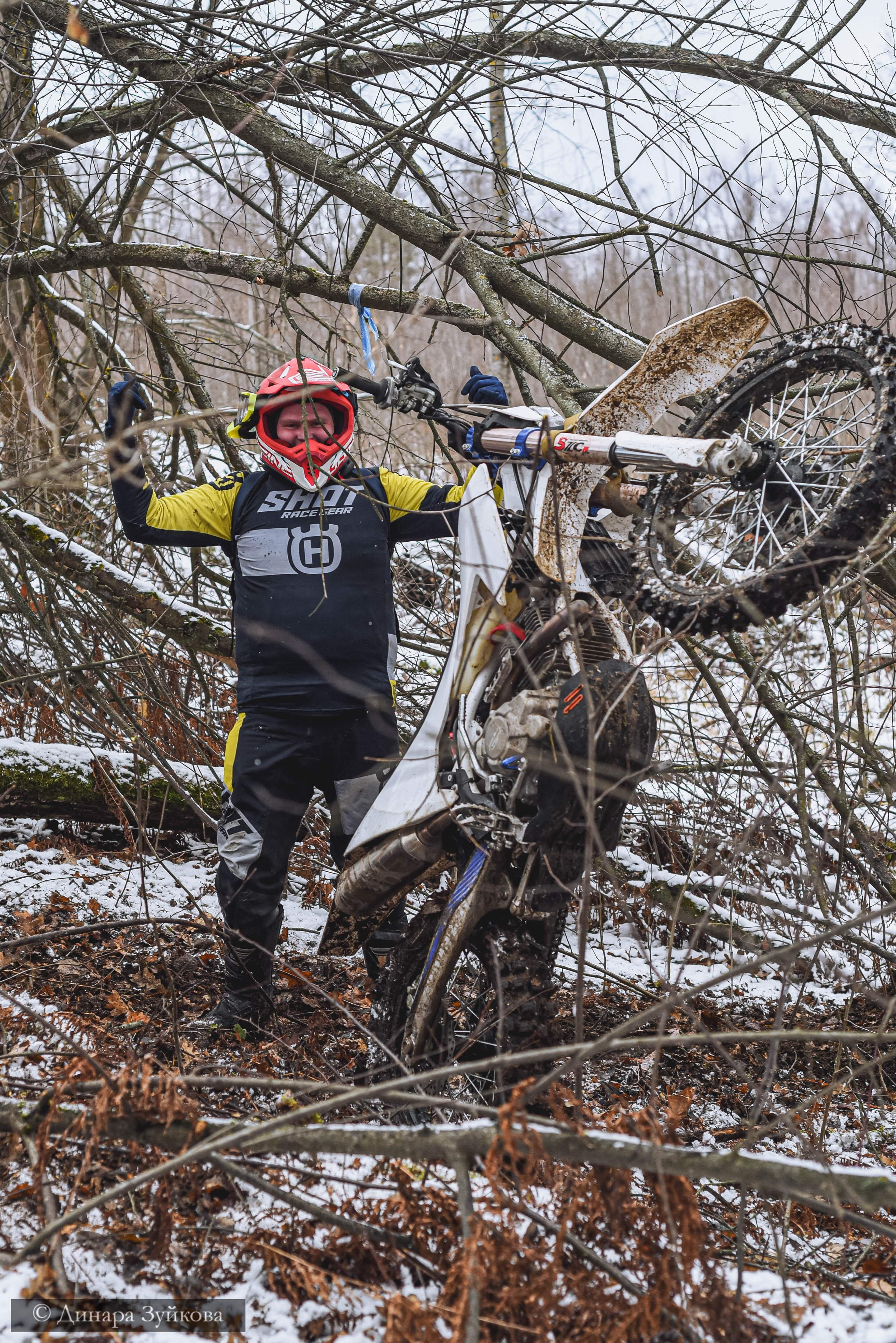 «На местности». Мотофотограф в Нижнем Новгороде Динара Зуйкова