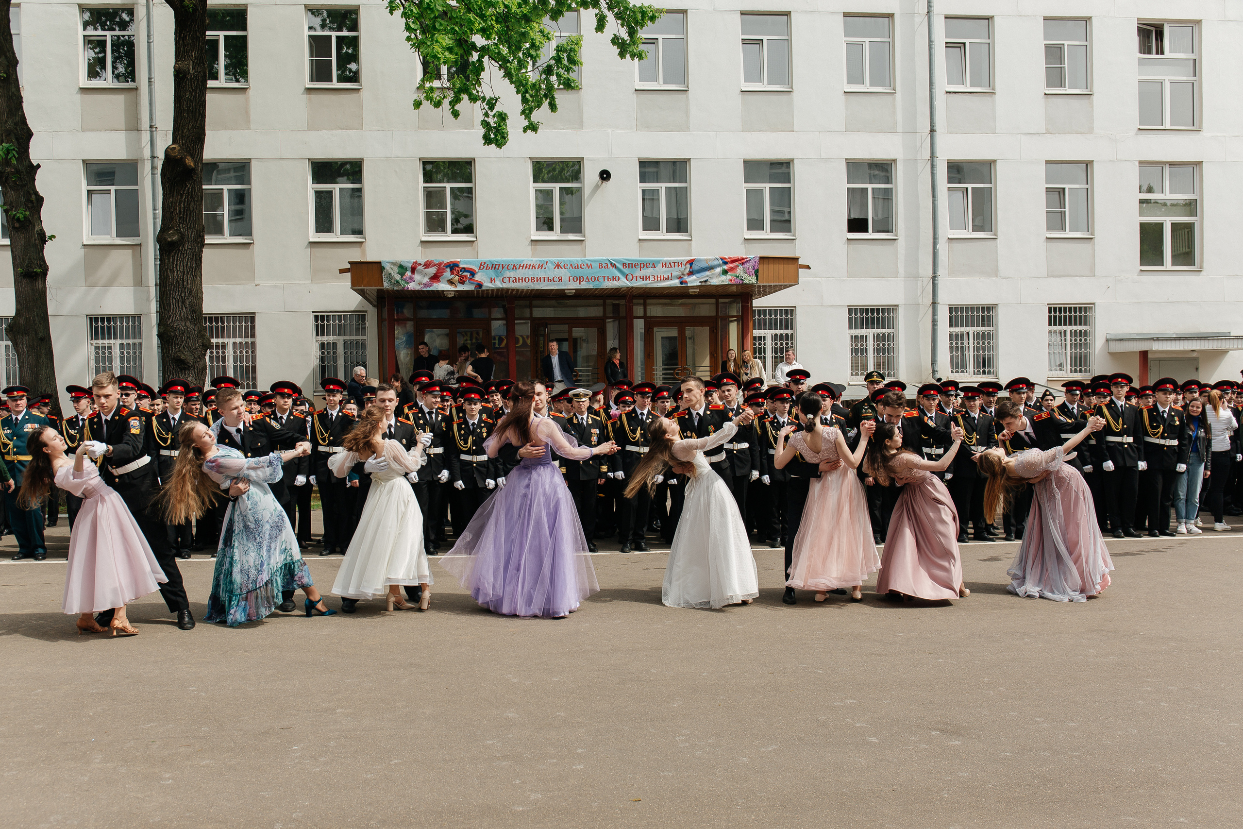 Последний звонок в Кадетском корпусе. Фото Радости. Свадебный и семейный фотограф в Москве Юлия Самойлова