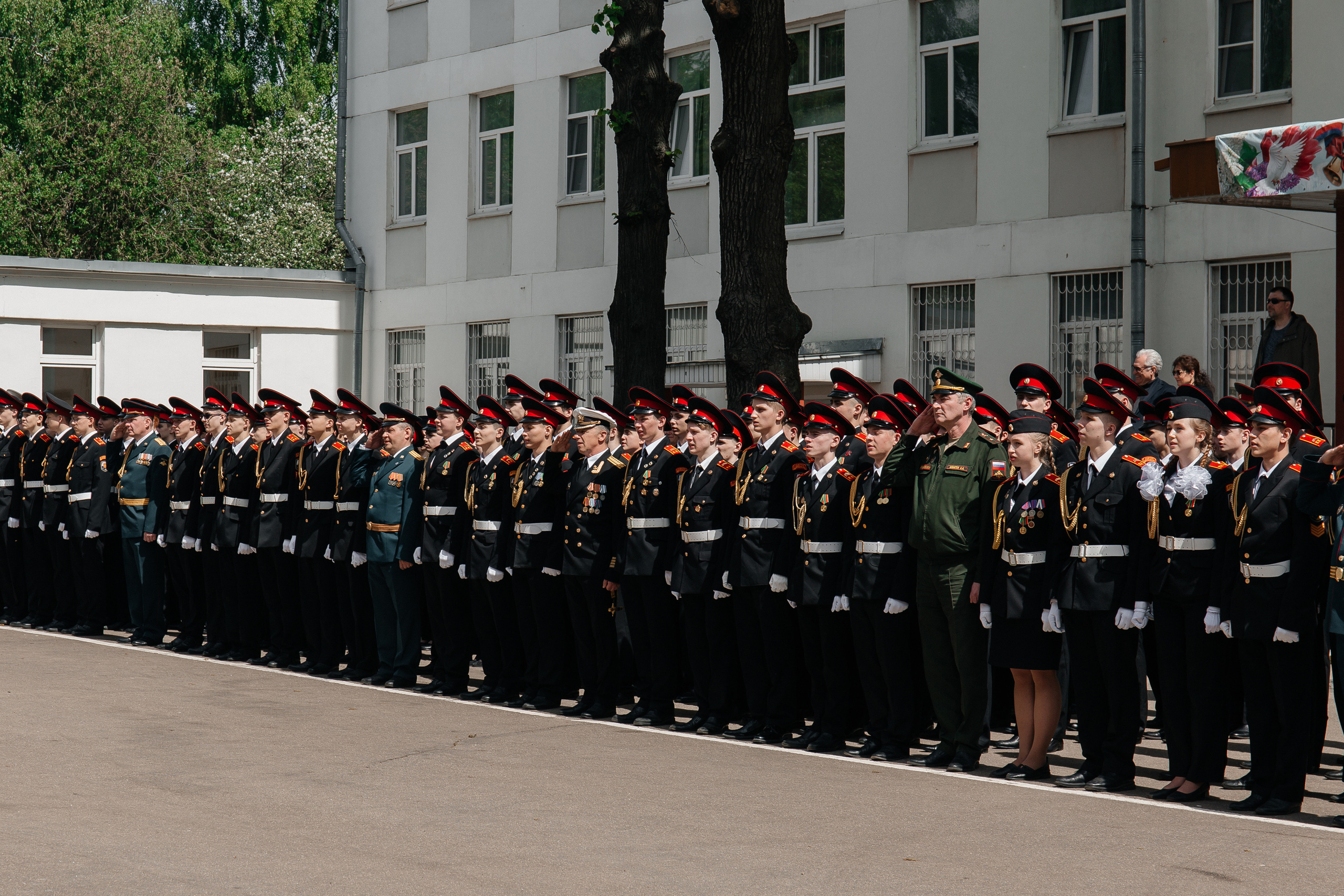 Последний звонок в Кадетском корпусе. Фото Радости. Свадебный и семейный фотограф в Москве Юлия Самойлова