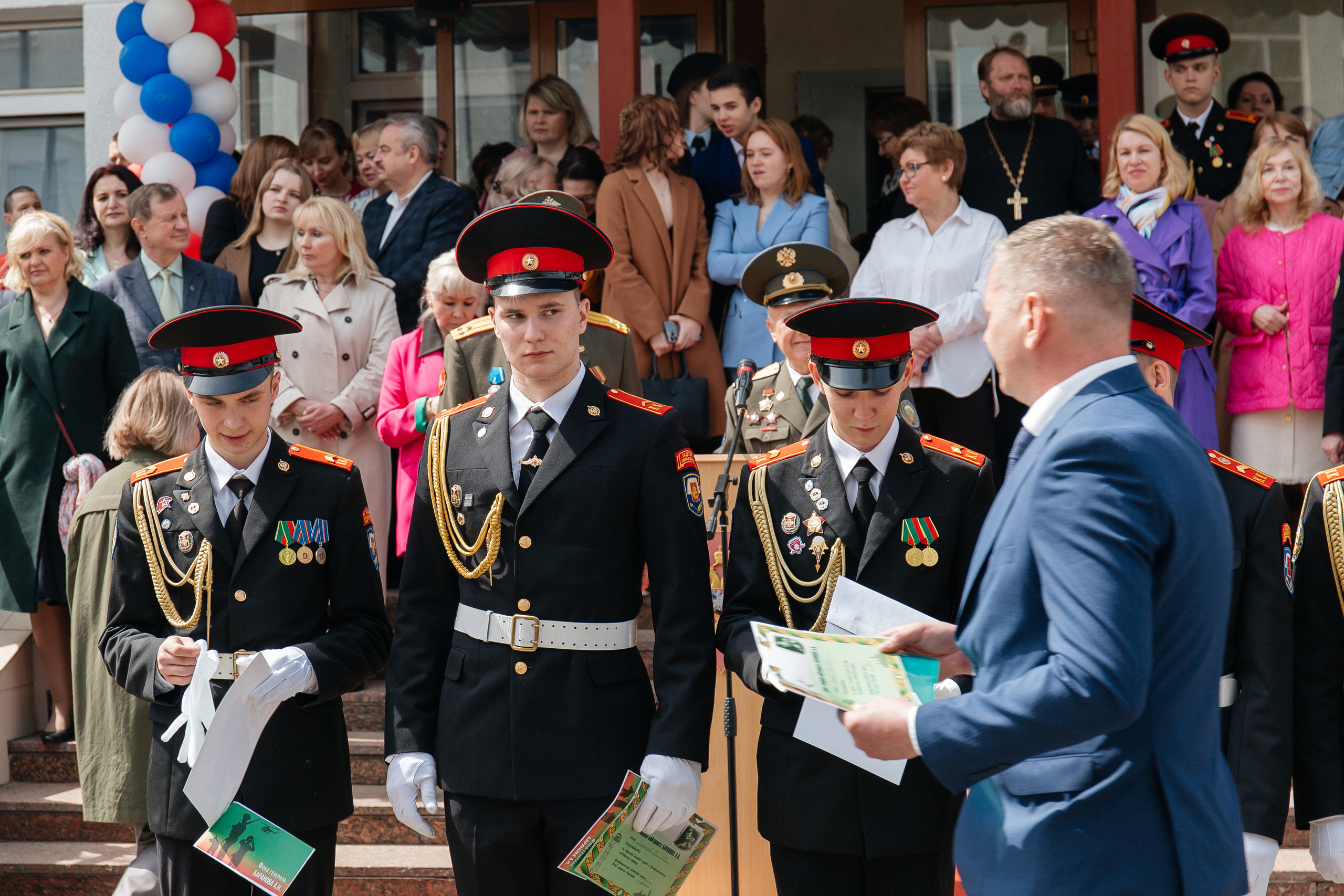 Последний звонок в Кадетском корпусе. Фото Радости. Свадебный и семейный фотограф в Москве Юлия Самойлова