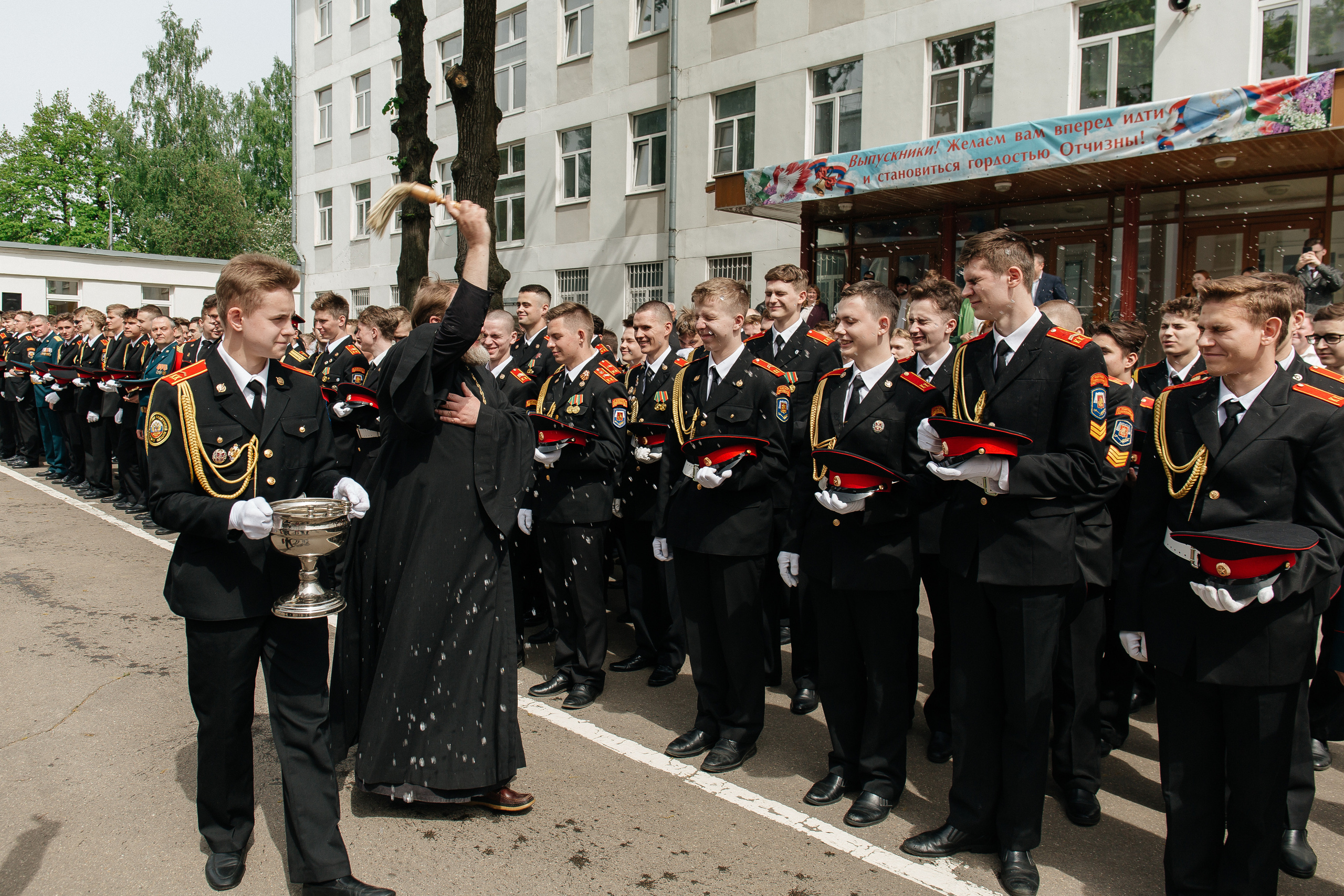 Последний звонок в Кадетском корпусе. Фото Радости. Свадебный и семейный фотограф в Москве Юлия Самойлова