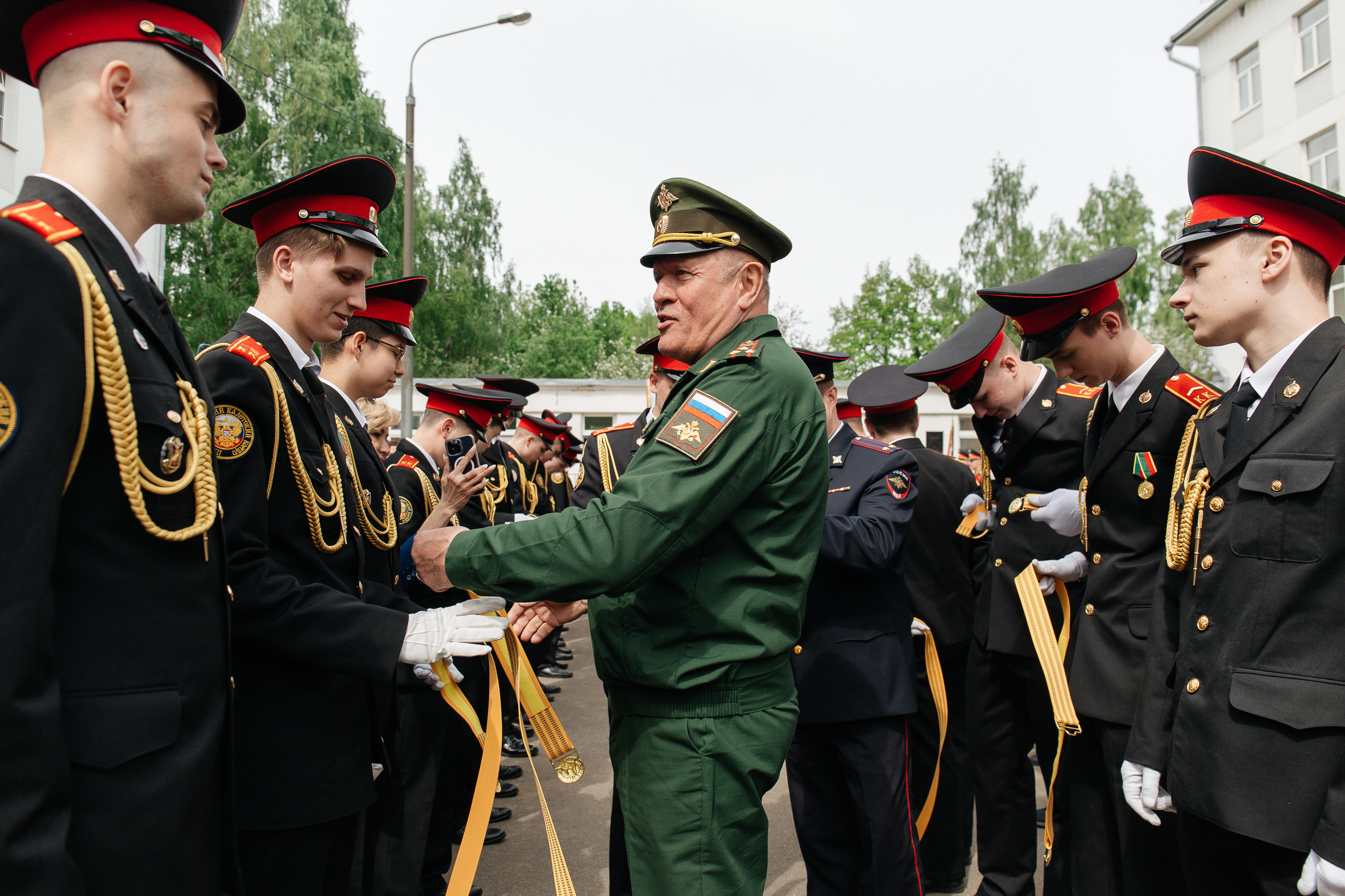 Последний звонок в Кадетском корпусе. Фото Радости. Свадебный и семейный фотограф в Москве Юлия Самойлова