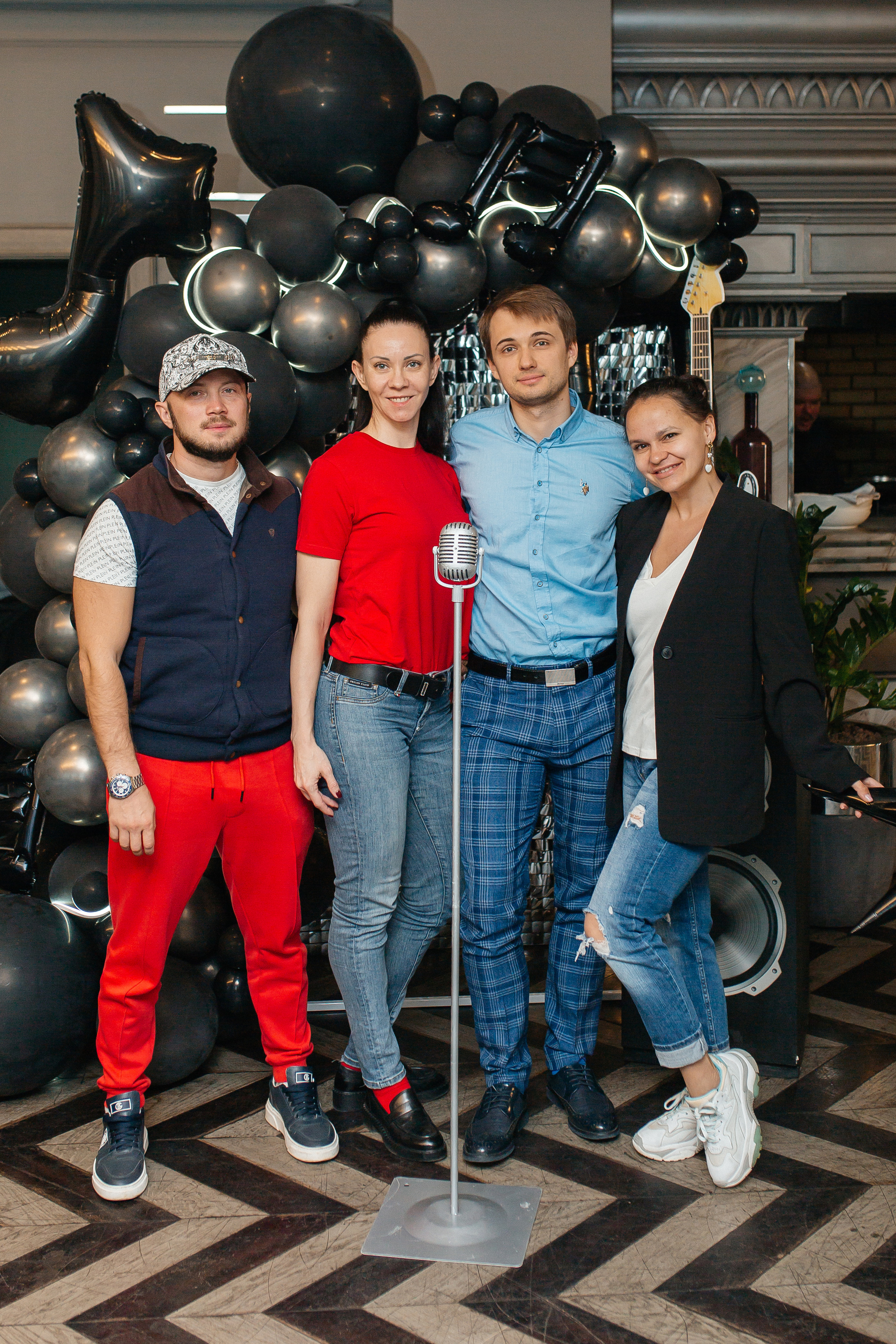 Музыкальный Квиз IMIX в ресторане SomeMeat. Фото Радости. Свадебный и семейный фотограф в Москве Юлия Самойлова