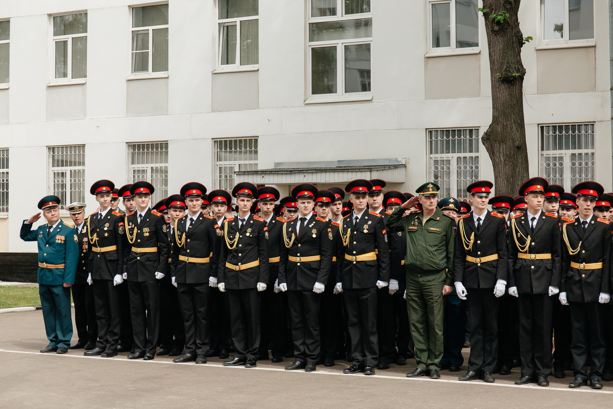 Последний звонок в Кадетском корпусе. Фото Радости. Свадебный и семейный фотограф в Москве Юлия Самойлова