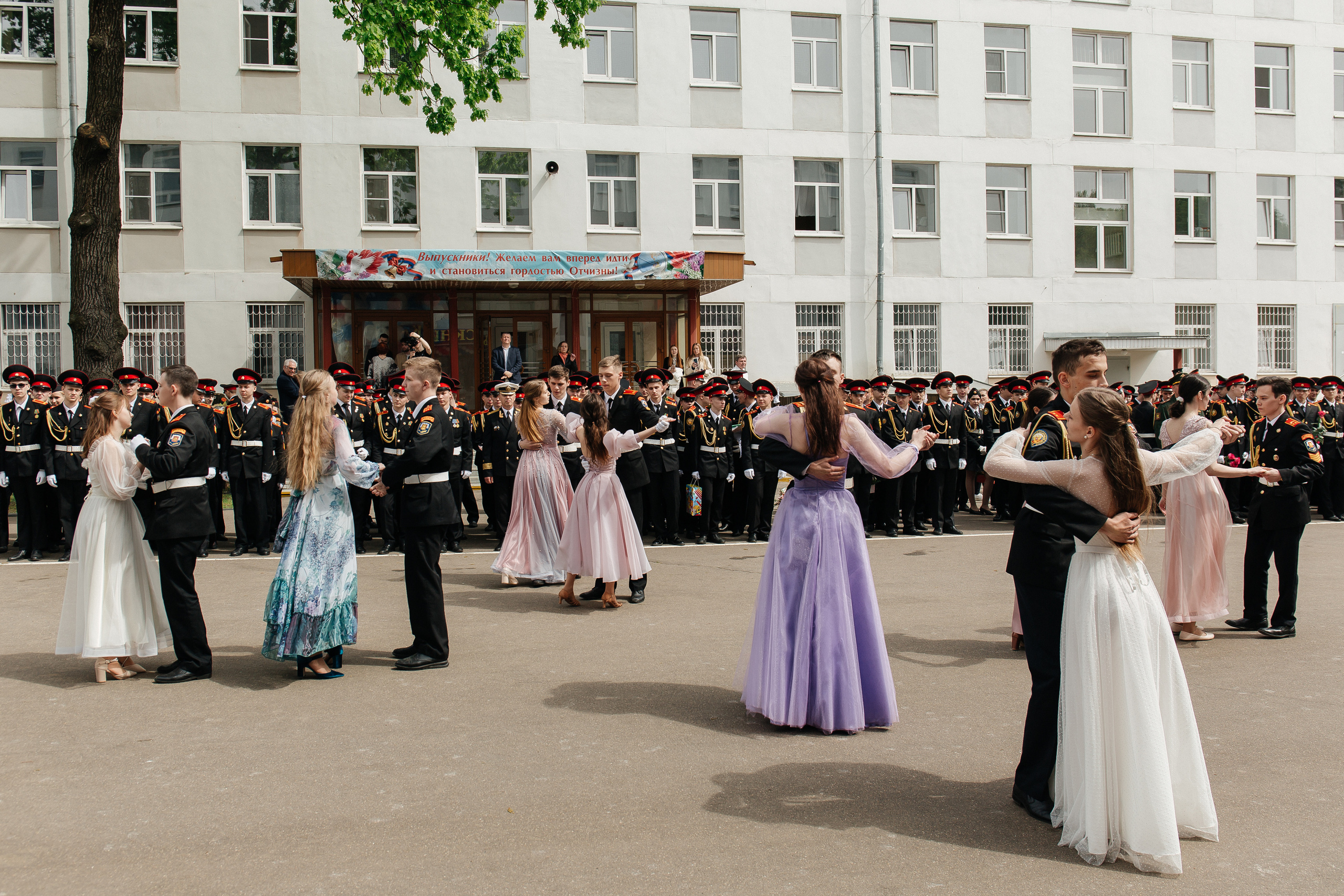 Последний звонок в Кадетском корпусе. Фото Радости. Свадебный и семейный фотограф в Москве Юлия Самойлова