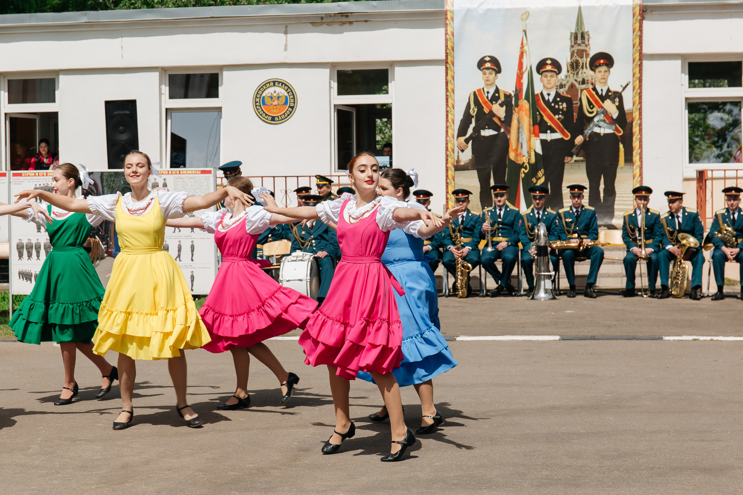 Последний звонок в Кадетском корпусе. Фото Радости. Свадебный и семейный фотограф в Москве Юлия Самойлова