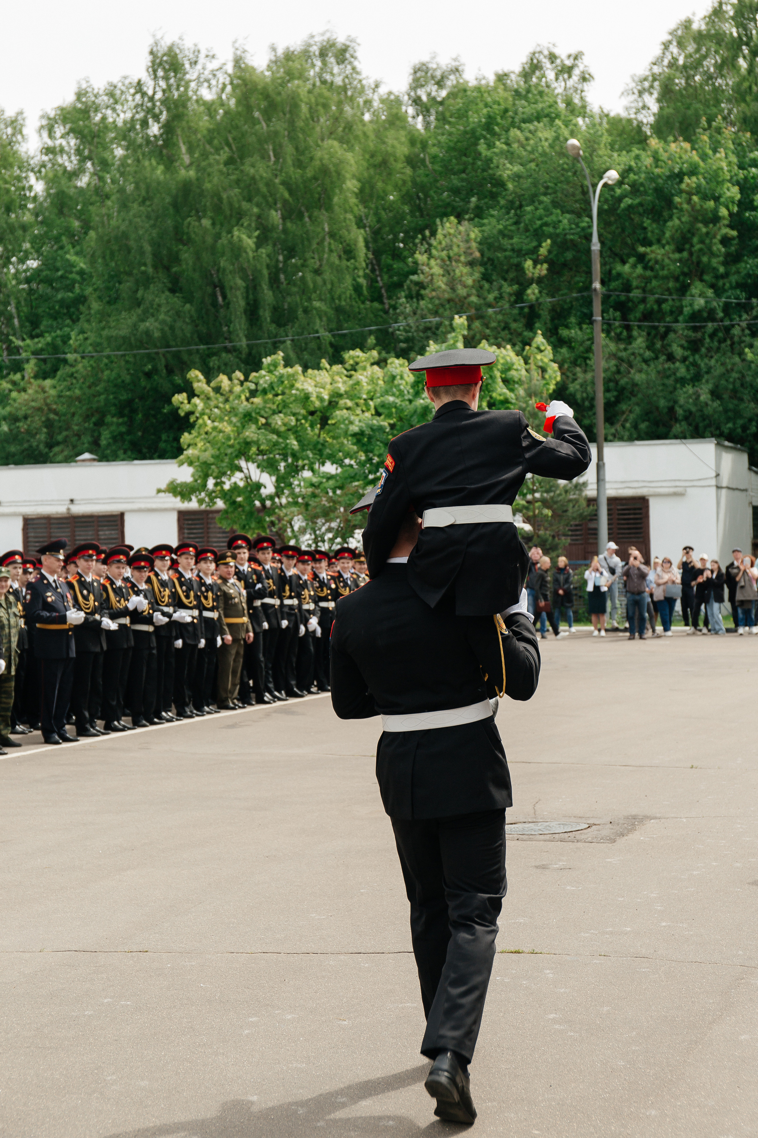 Последний звонок в Кадетском корпусе. Фото Радости. Свадебный и семейный фотограф в Москве Юлия Самойлова