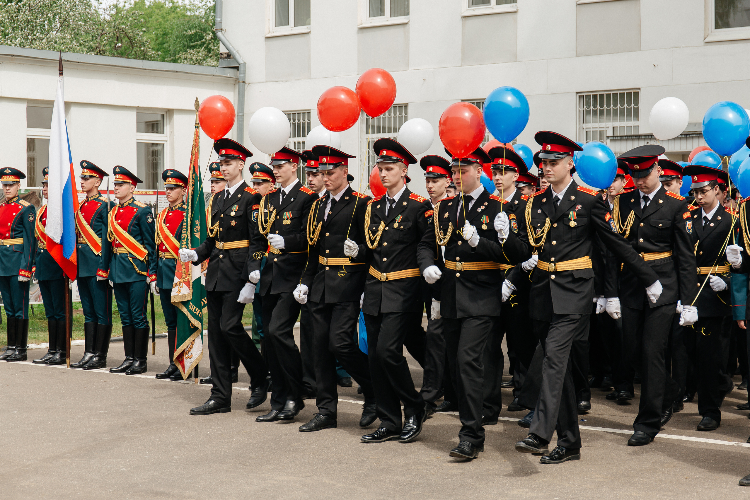 Последний звонок в Кадетском корпусе. Фото Радости. Свадебный и семейный фотограф в Москве Юлия Самойлова