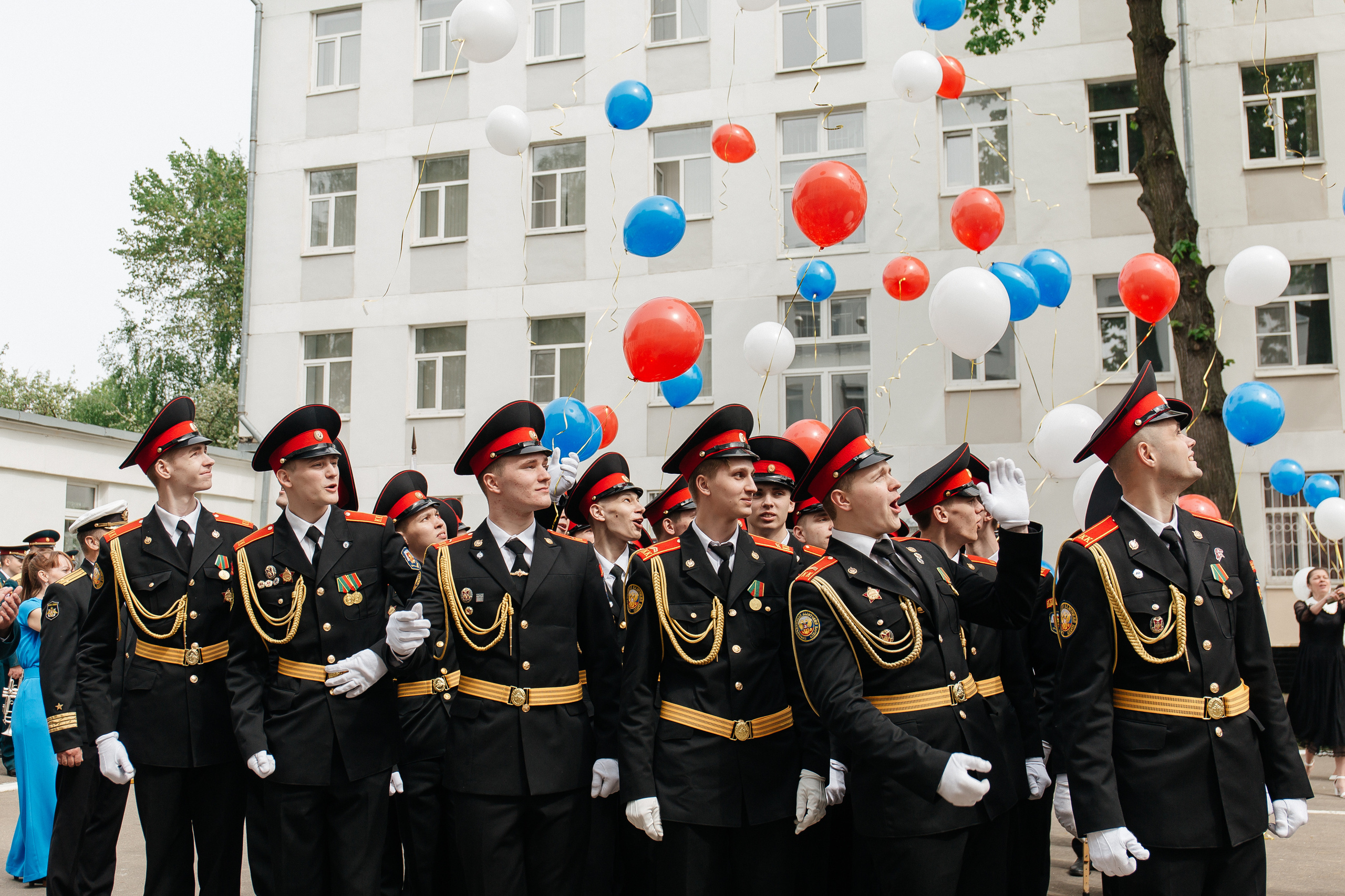 Последний звонок в Кадетском корпусе. Фото Радости. Свадебный и семейный фотограф в Москве Юлия Самойлова