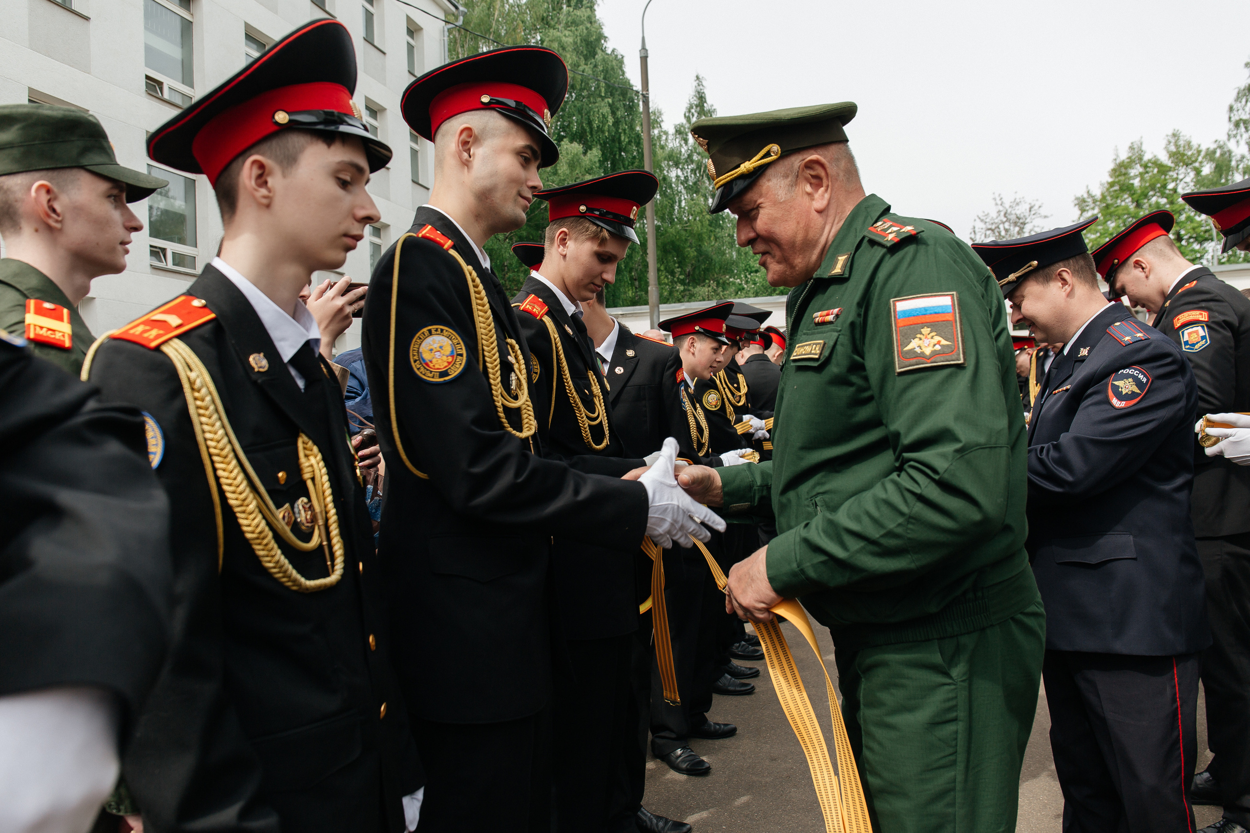 Последний звонок в Кадетском корпусе. Фото Радости. Свадебный и семейный фотограф в Москве Юлия Самойлова