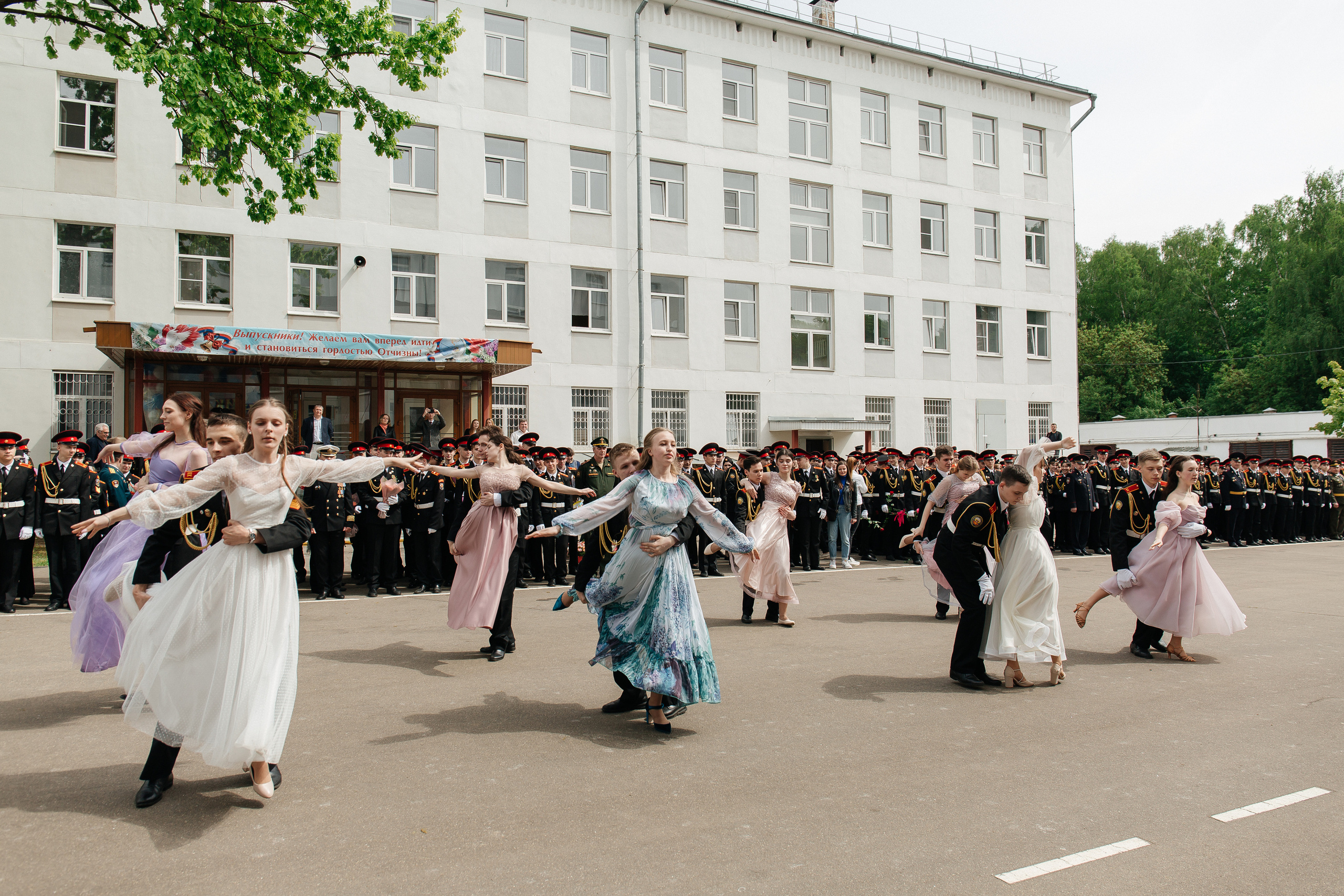 Последний звонок в Кадетском корпусе. Фото Радости. Свадебный и семейный фотограф в Москве Юлия Самойлова