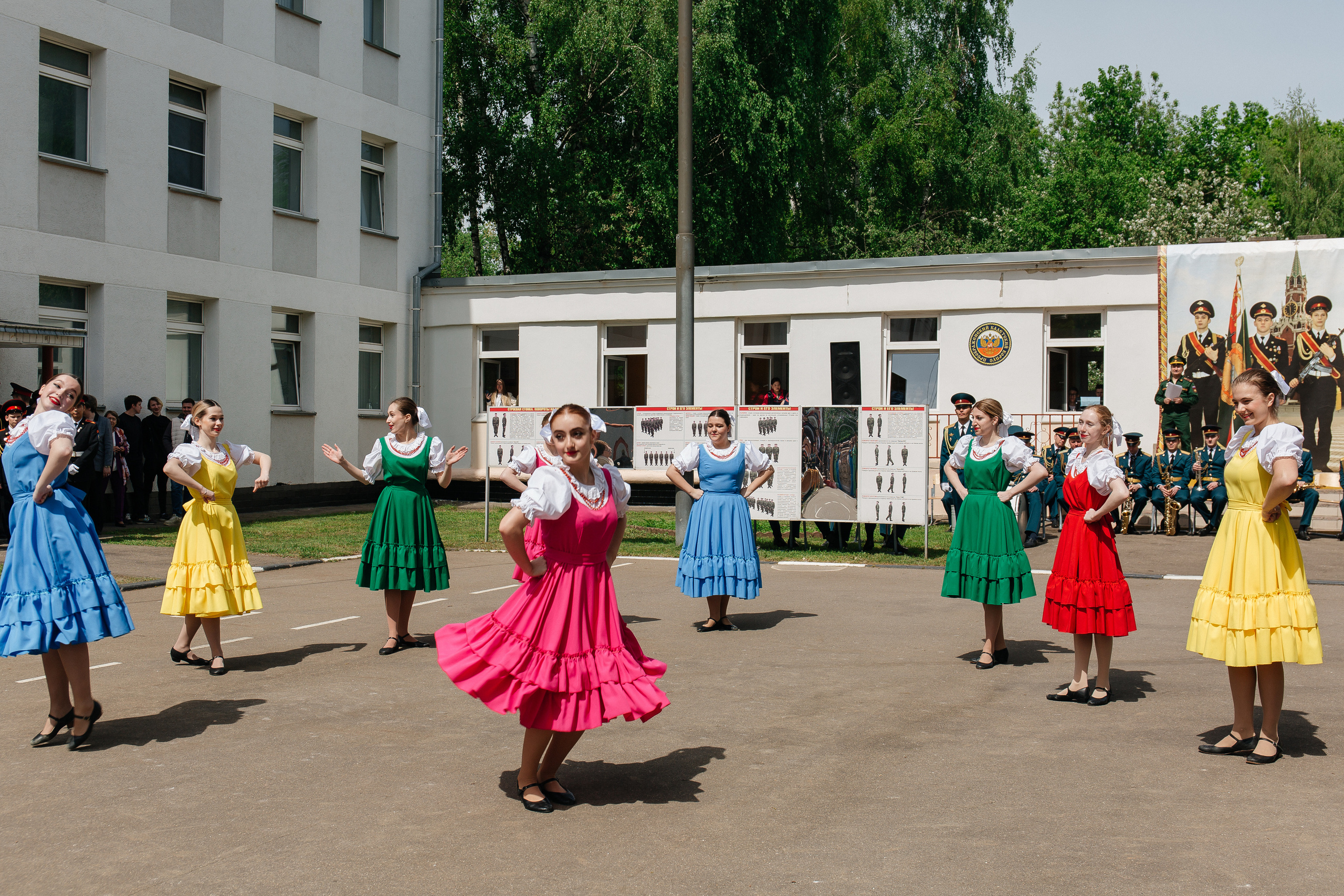 Последний звонок в Кадетском корпусе. Фото Радости. Свадебный и семейный фотограф в Москве Юлия Самойлова