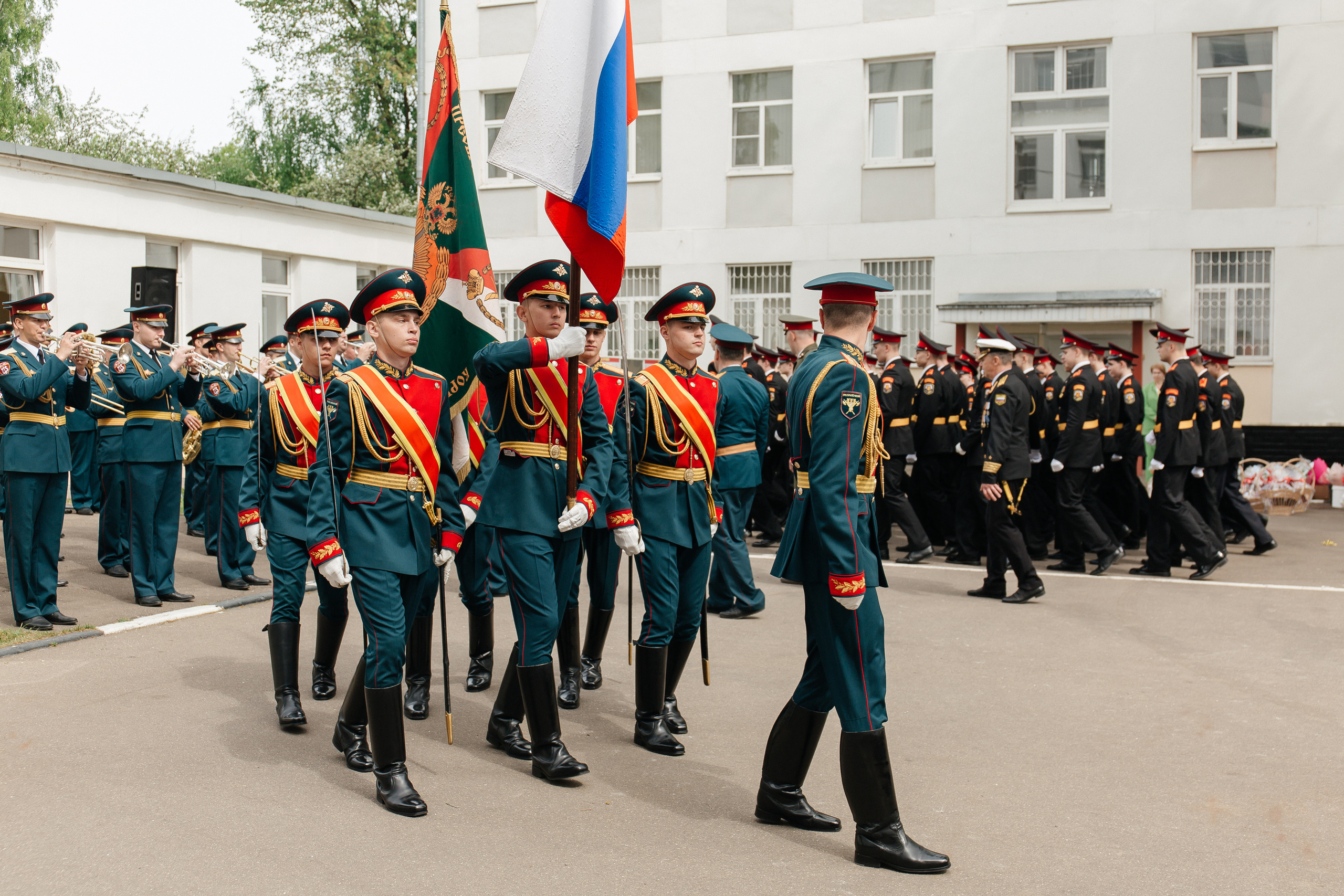 Последний звонок в Кадетском корпусе. Фото Радости. Свадебный и семейный фотограф в Москве Юлия Самойлова