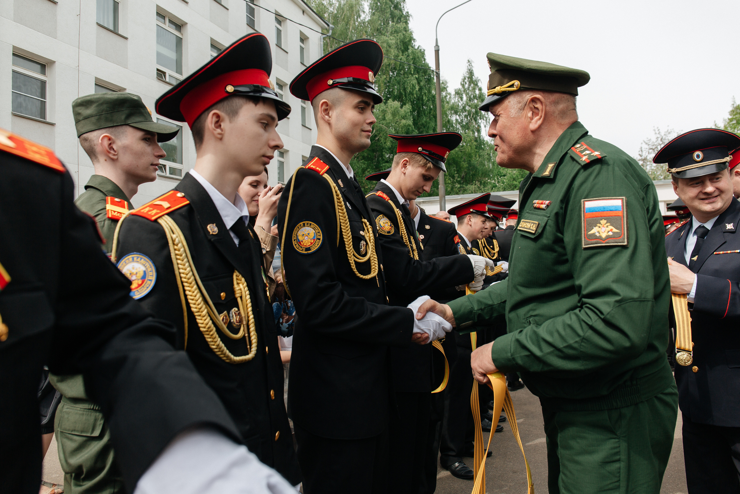 Последний звонок в Кадетском корпусе. Фото Радости. Свадебный и семейный фотограф в Москве Юлия Самойлова