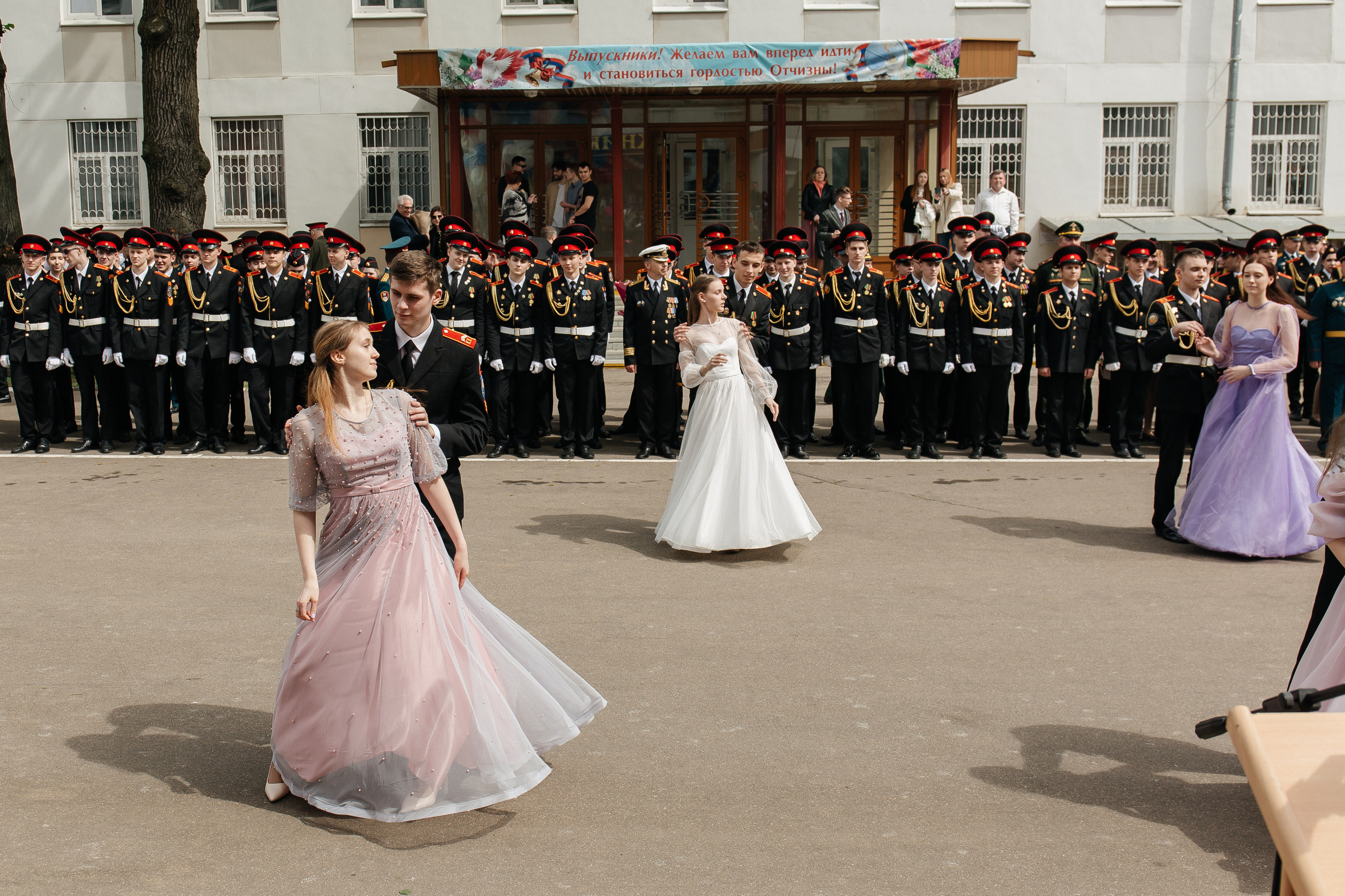 Последний звонок в Кадетском корпусе. Фото Радости. Свадебный и семейный фотограф в Москве Юлия Самойлова