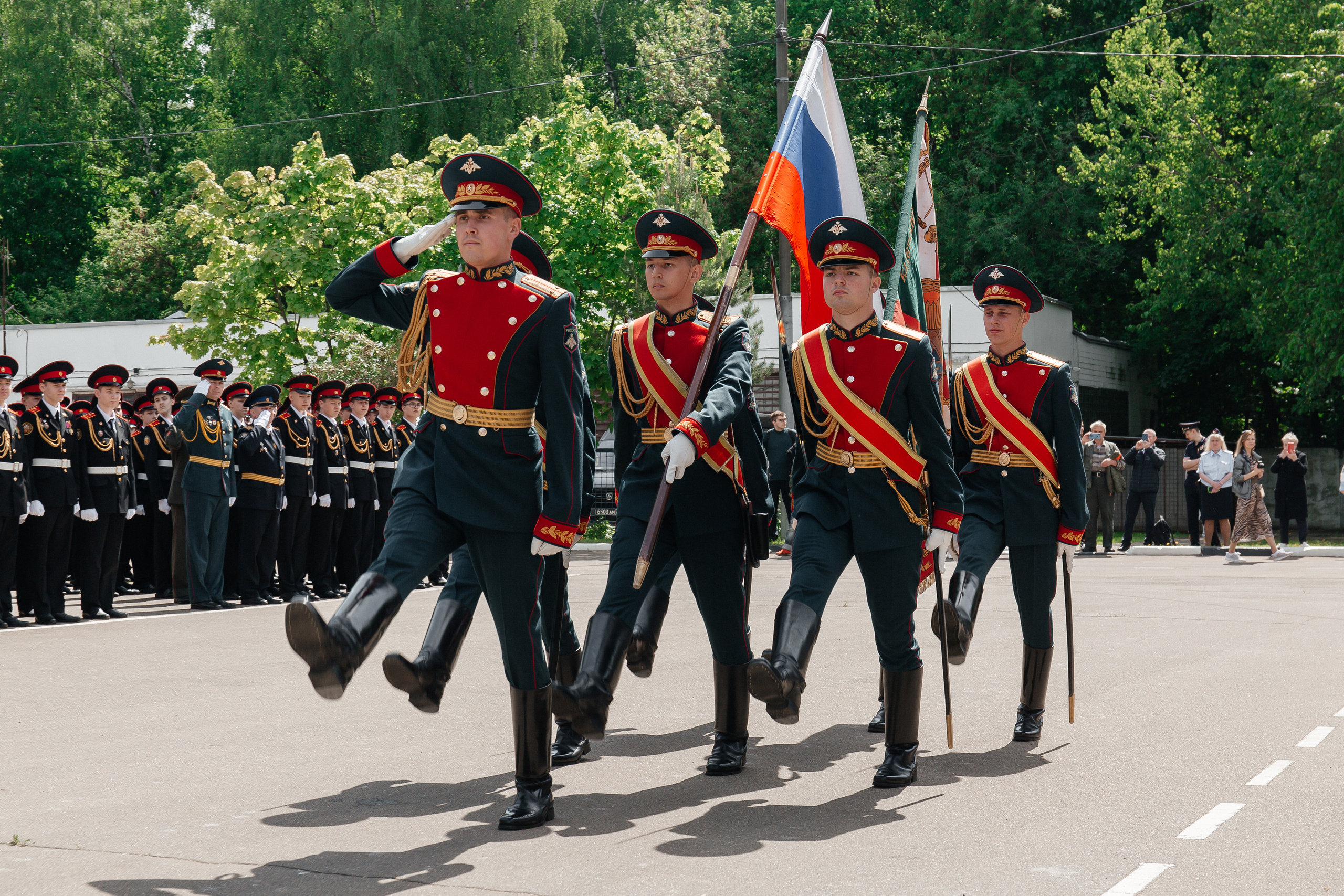 Последний звонок в Кадетском корпусе. Фото Радости. Свадебный и семейный фотограф в Москве Юлия Самойлова