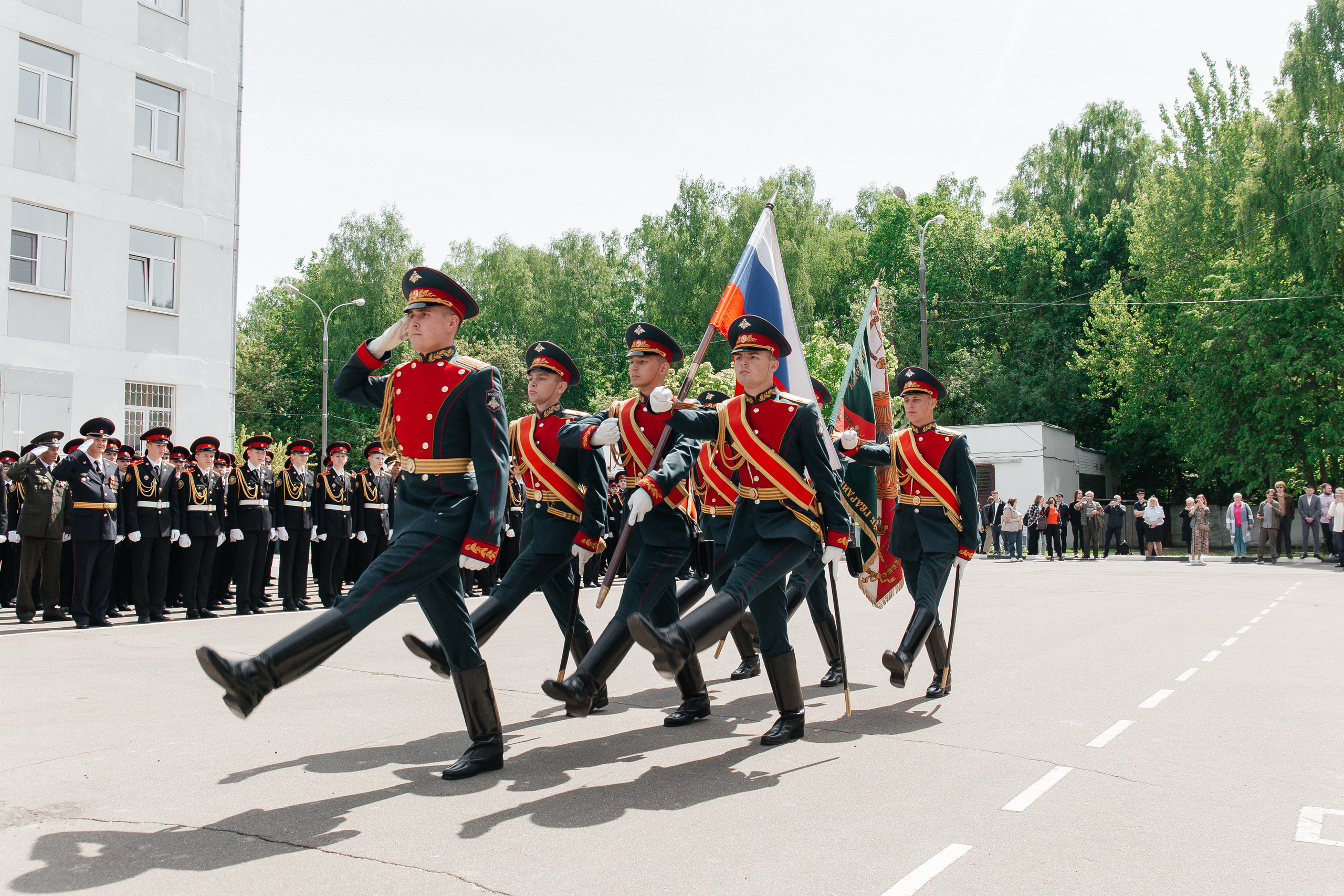 Последний звонок в Кадетском корпусе. Фото Радости. Свадебный и семейный фотограф в Москве Юлия Самойлова