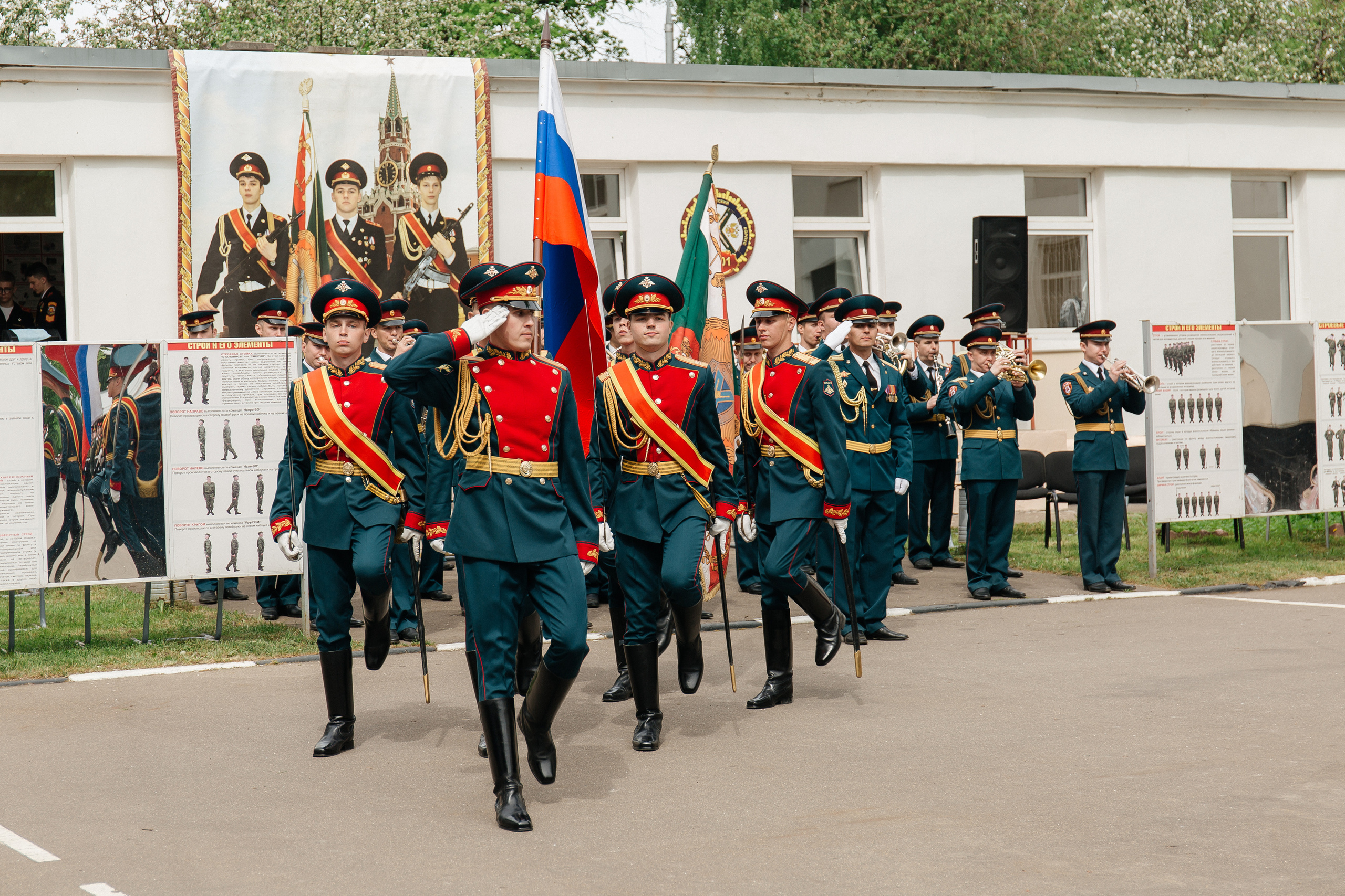 Последний звонок в Кадетском корпусе. Фото Радости. Свадебный и семейный фотограф в Москве Юлия Самойлова