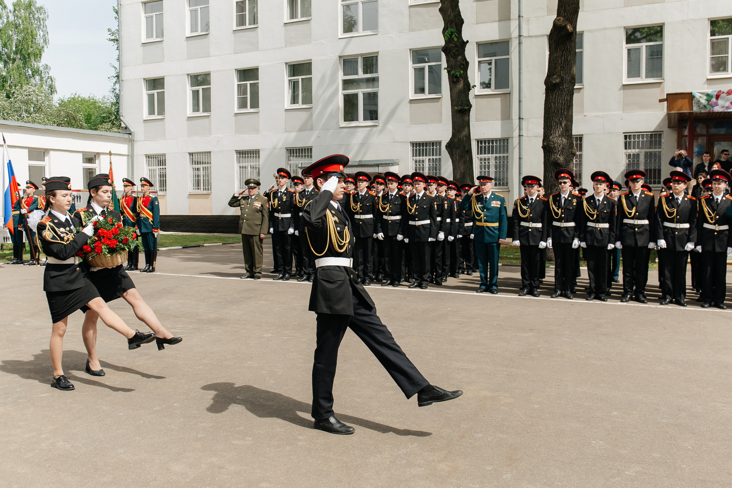 Последний звонок в Кадетском корпусе. Фото Радости. Свадебный и семейный фотограф в Москве Юлия Самойлова