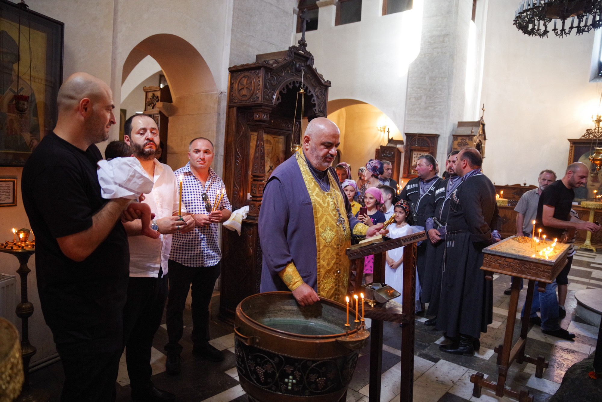 Крещение. Портретный фотограф Денис Милютин