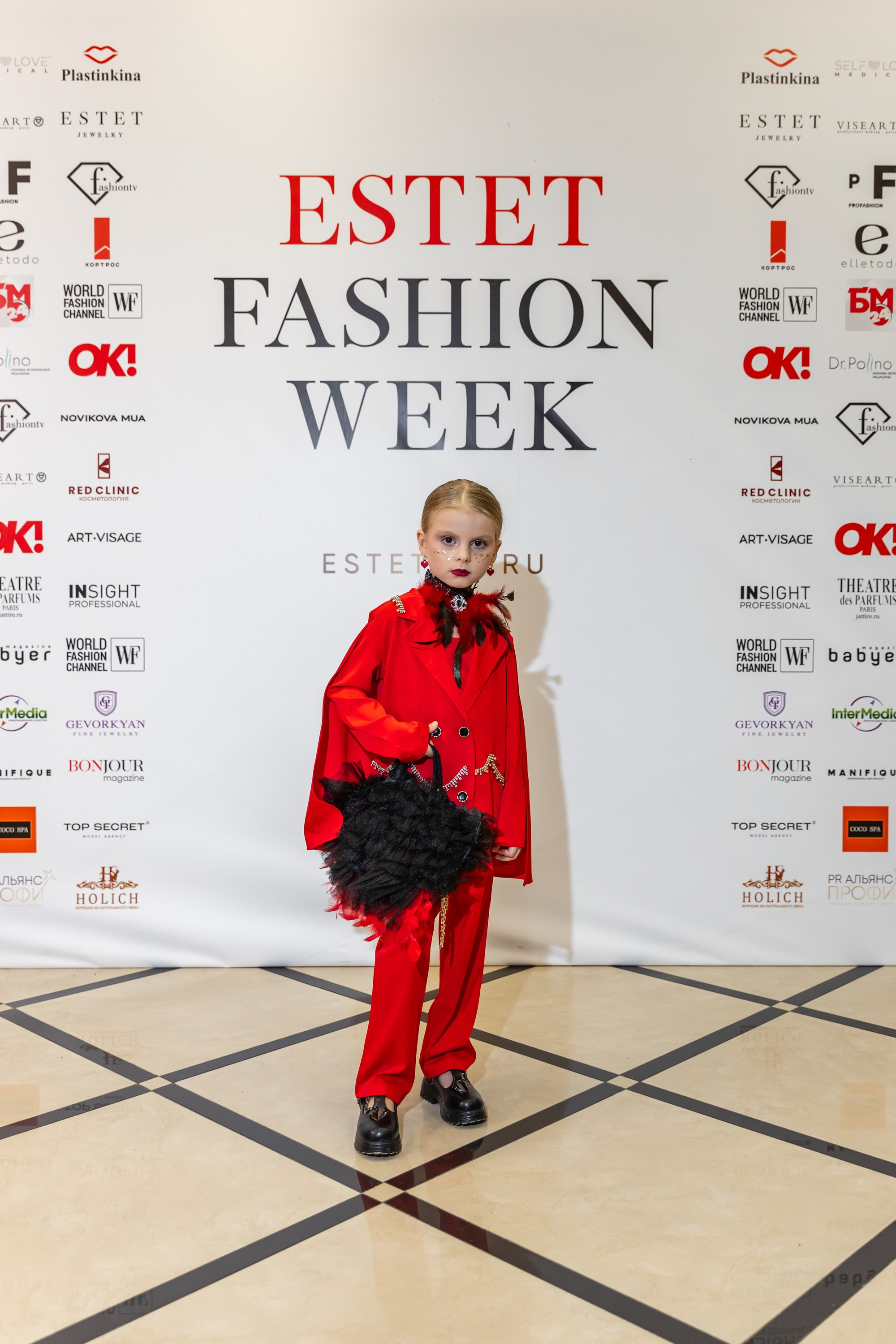 ESTET FASHION WEEK (KIDs REVOLUTION). Татьяна Чернышова свадебный фотограф Москва
