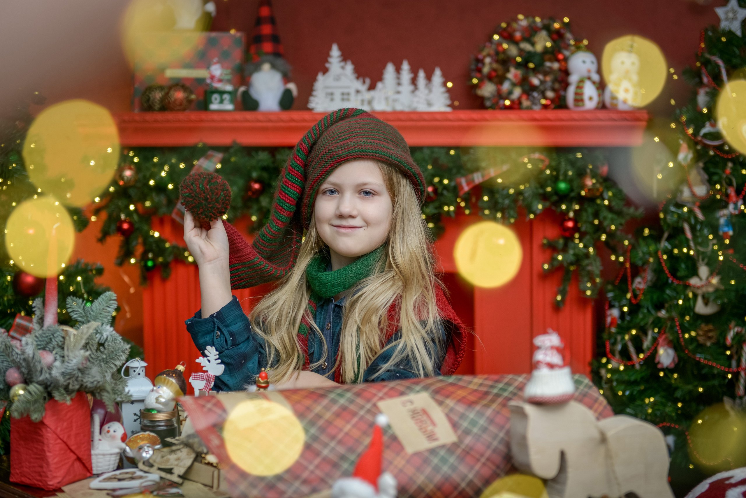 Встреча с Дедом Морозом (ежегодный). Татьяна Гойда портретный и семейный фотограф Ленск. Выпускные альбомы