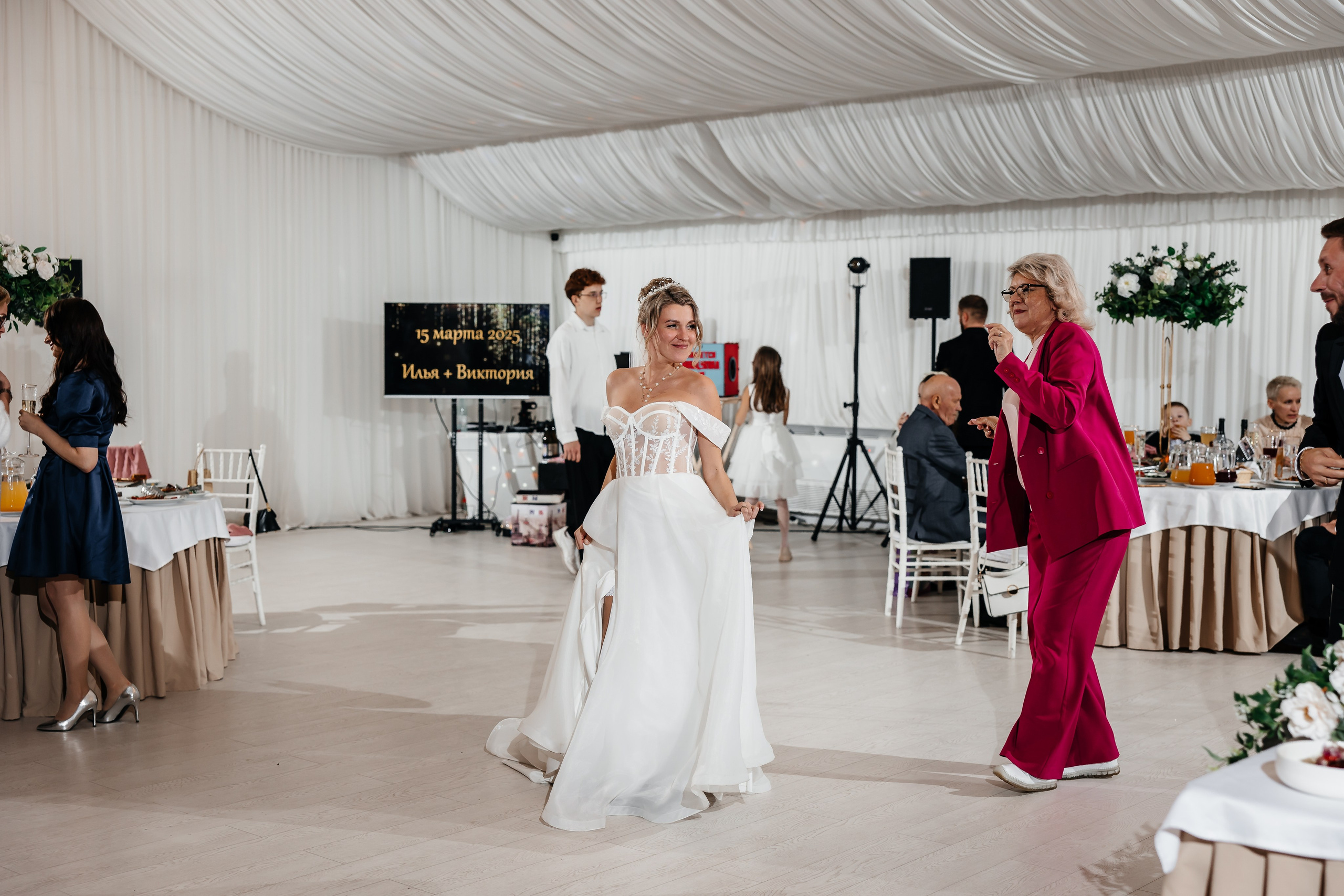 Анонс свадьбы для Ильи и Виктории. Теплый Крымский март. Свадебный фотограф в Крыму и Севастополе Ольга Баскакова