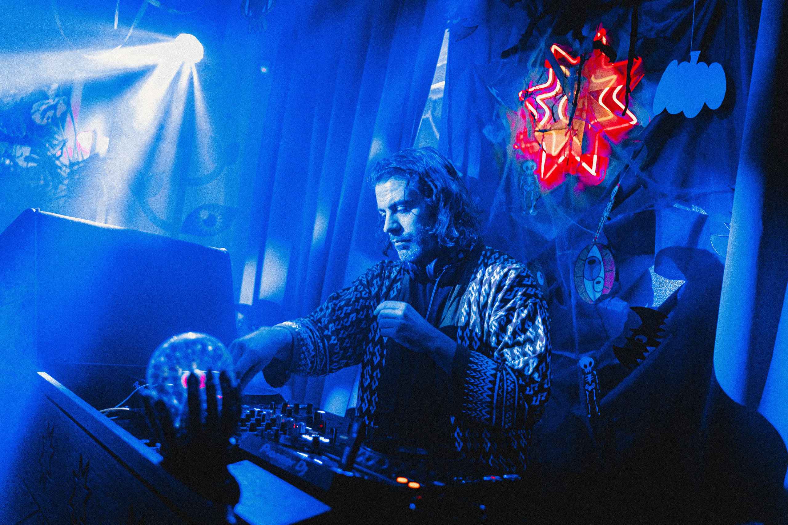 Хэллоуин в Самоцвете. Репортажный фотограф Даниил Коваленко