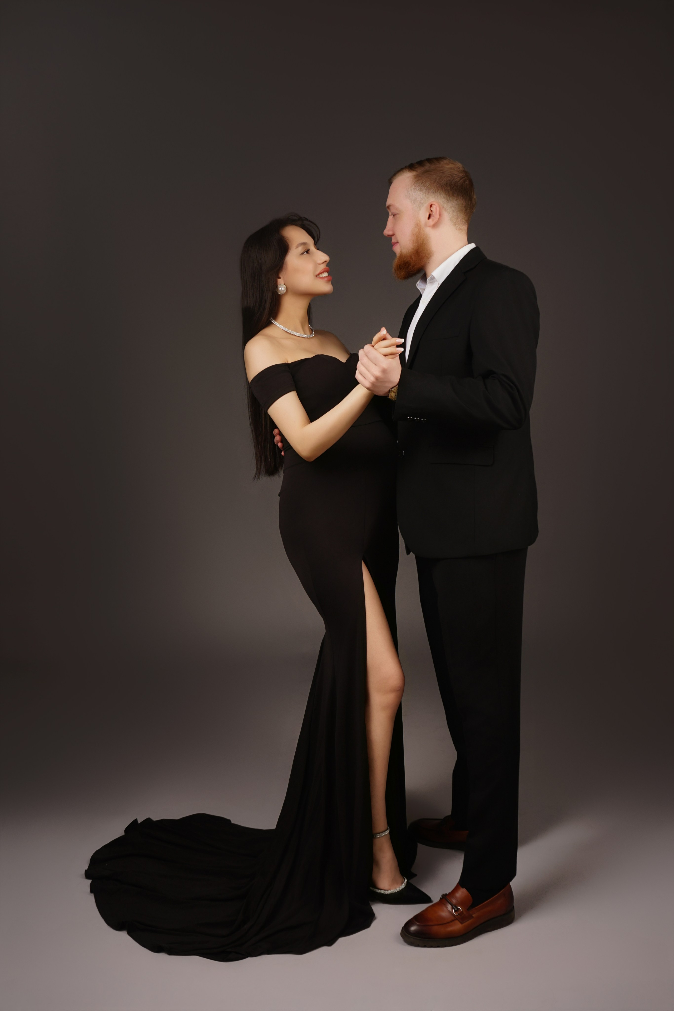 Съёмка беременности в моей фотостудии «НЕБО». Женский фотограф в Химках Алёна Ленёва