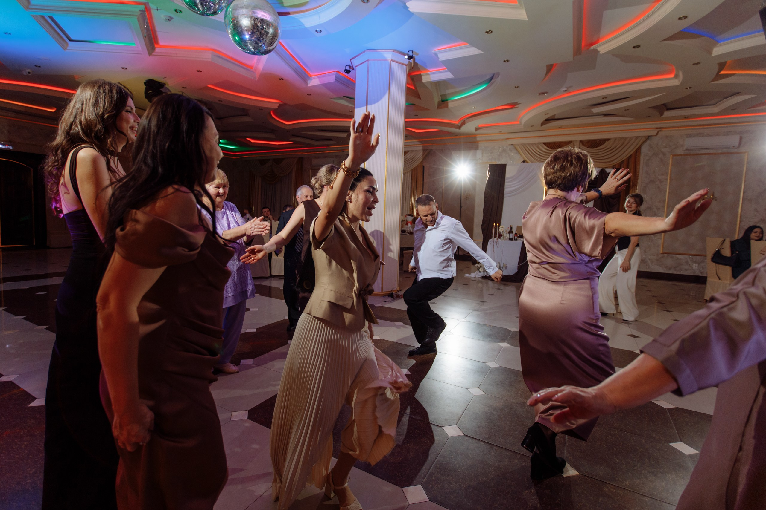 Water. Свадебный фотограф в Ярославле Анастасия Архипова