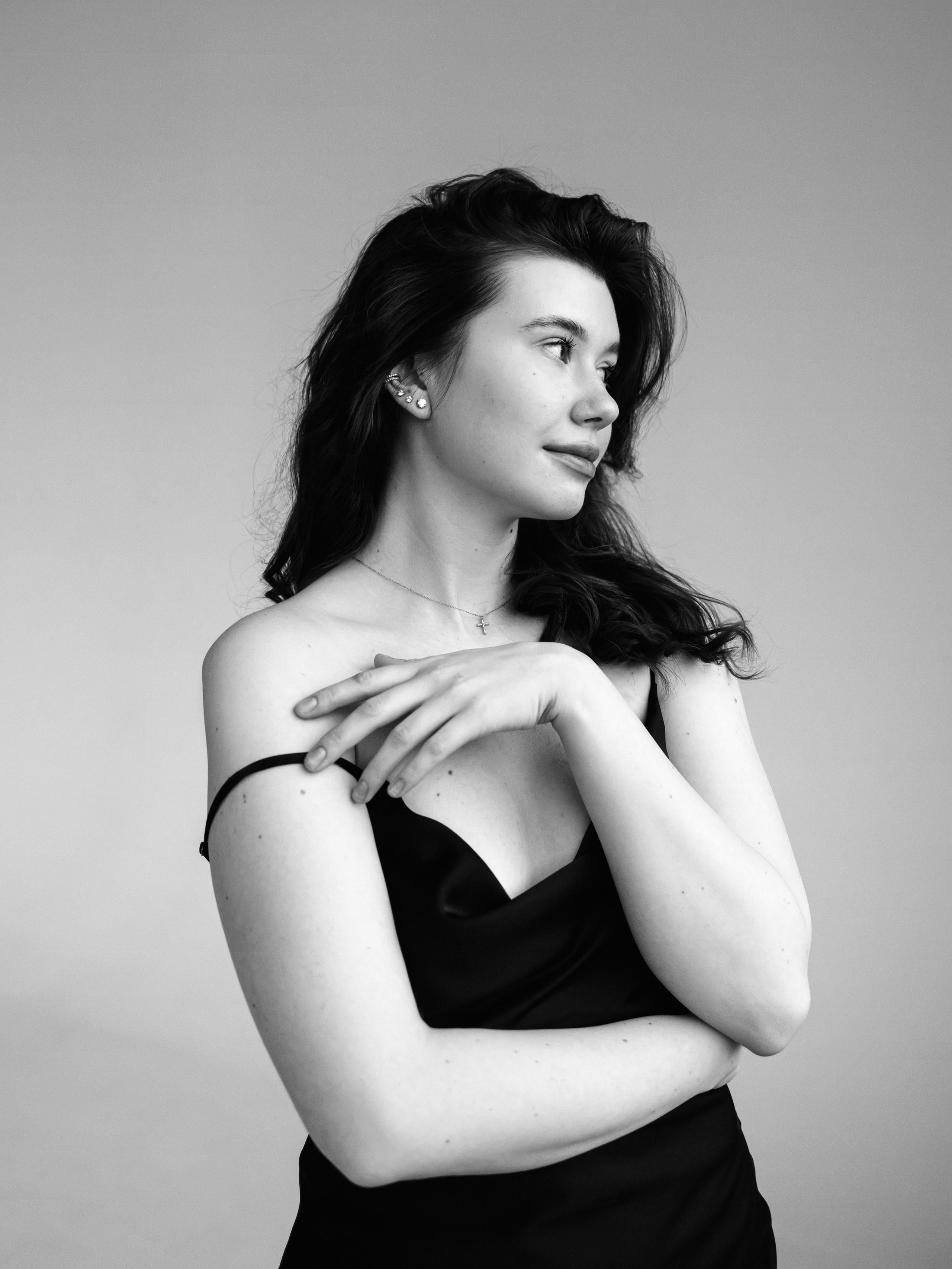 Минималистичная фотосессия в платье. Фотограф СПБ Засорина Юлия