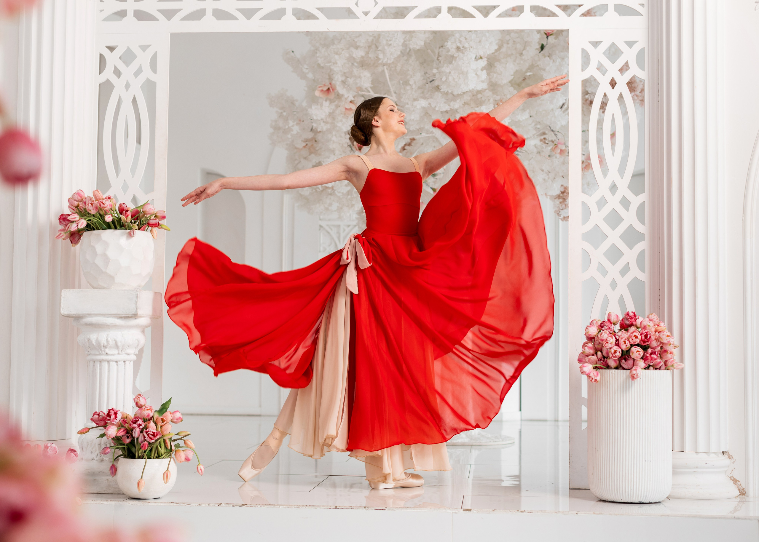 Красно-бежевая двухсторонняя юбка напрокат для фотосессии. Балетный фотограф Алина Ханько — Душа Балета