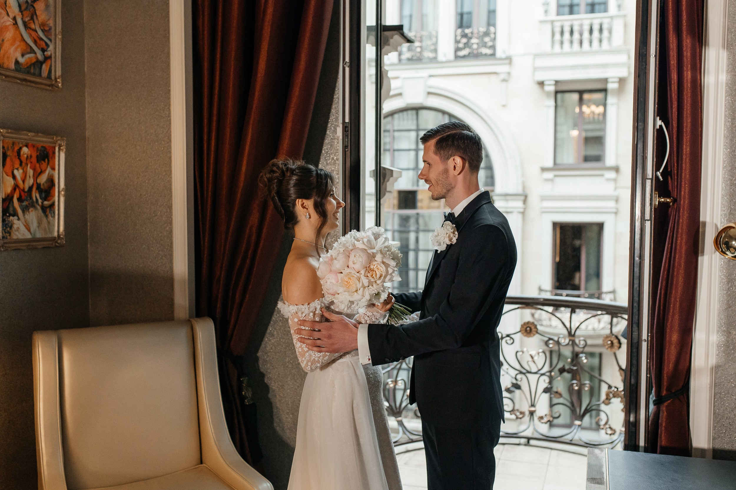первая встреча жениха и невесты отеле st. regis Москва Никольская