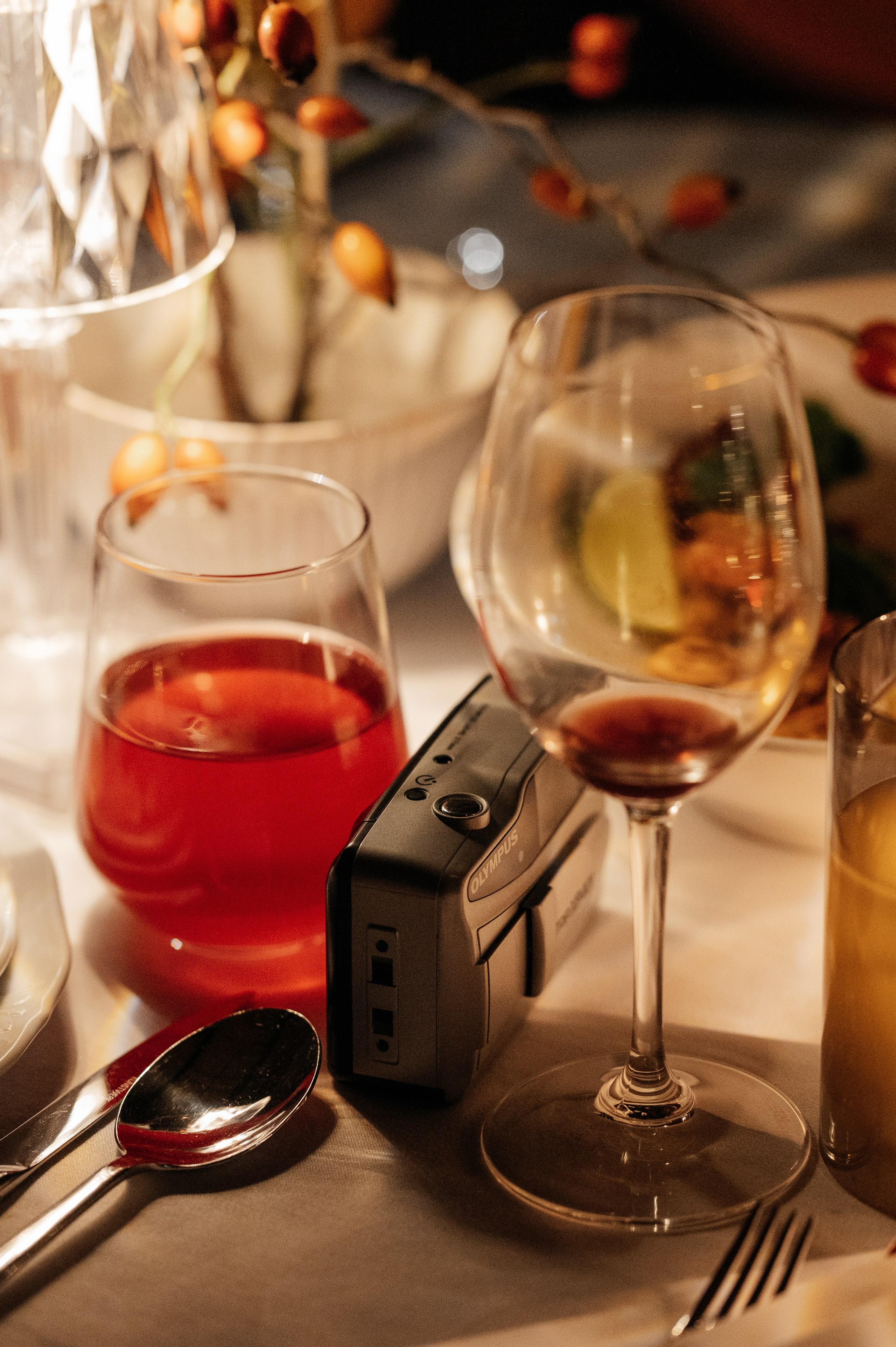 Невероятно атмосферный семейный ужин. Wedding photographer in Moscow and around the world Andrey Medvednikov