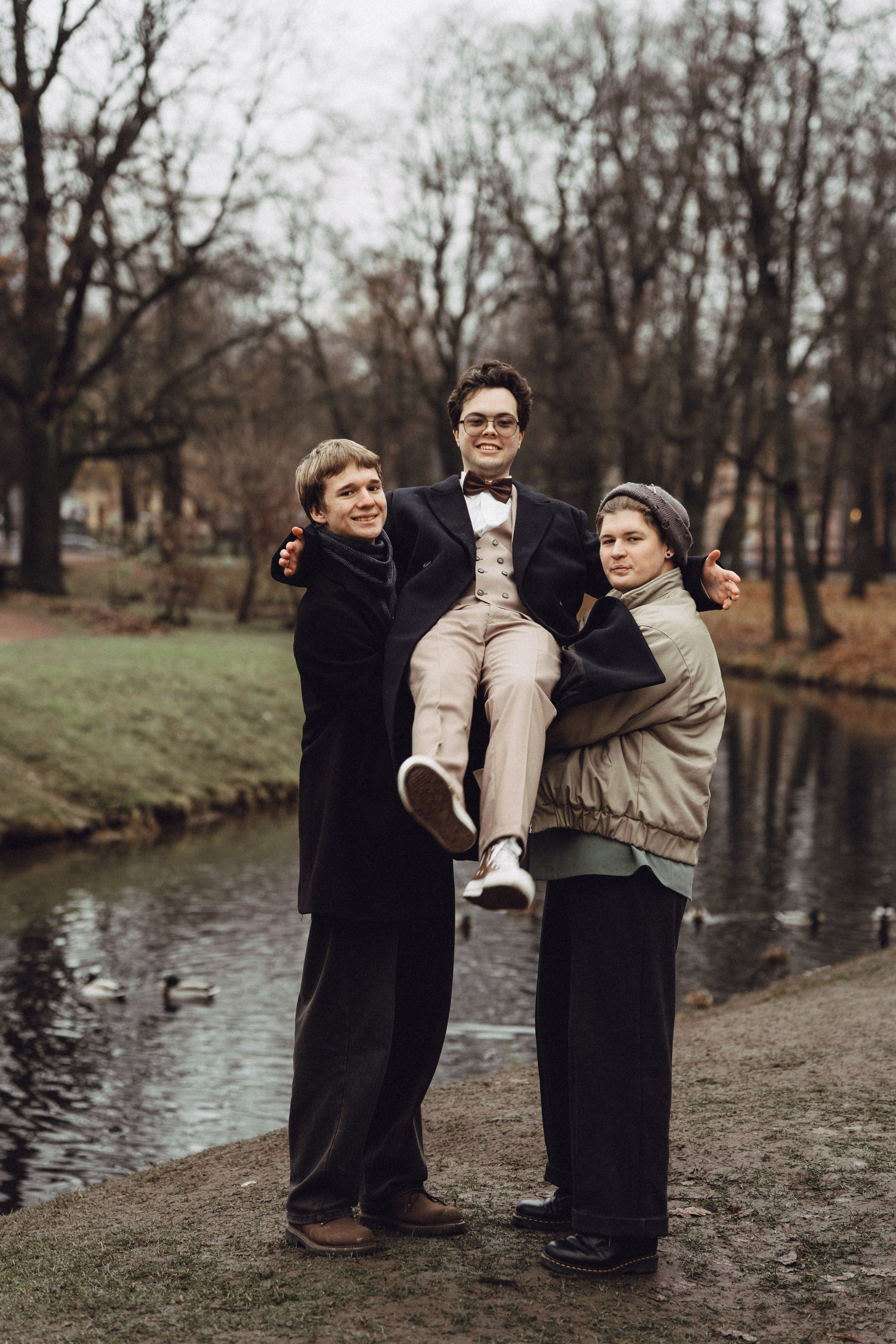 СВАДЕБНАЯ СЬЕМКА ВО ВТОРОМ ДВОРЦЕ С ГОСТЯМИ И ПРОГУЛКА В ТАВРИЧЕСКОМ САДУ. Профессиональный фотограф, Санкт-Петербург — Виктория Богомолова