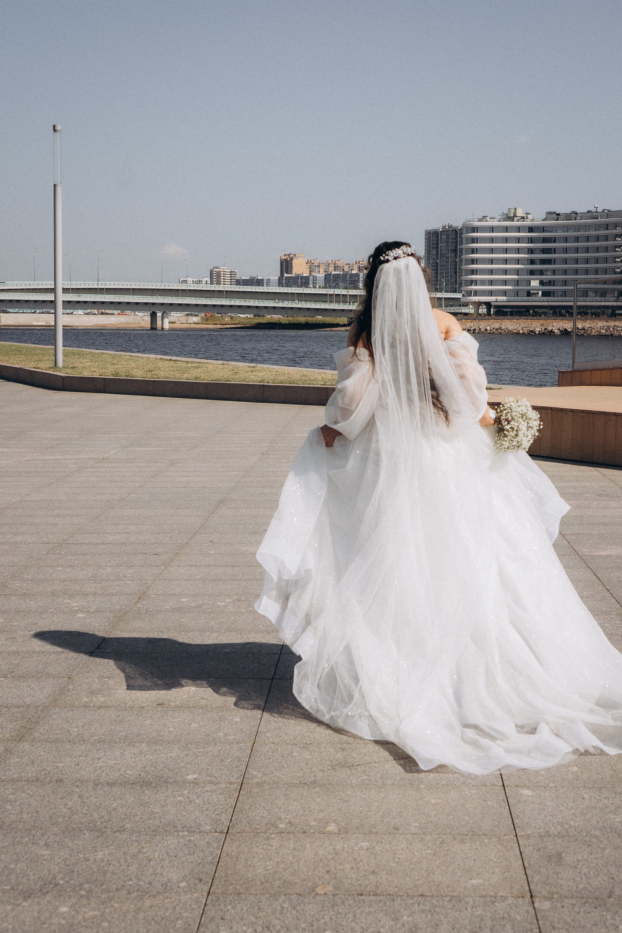 СВАДЕБНАЯ СЬЕМК В ПАРКЕ 300-ЛЕТИЯ. Профессиональный фотограф, Санкт-Петербург — Виктория Богомолова