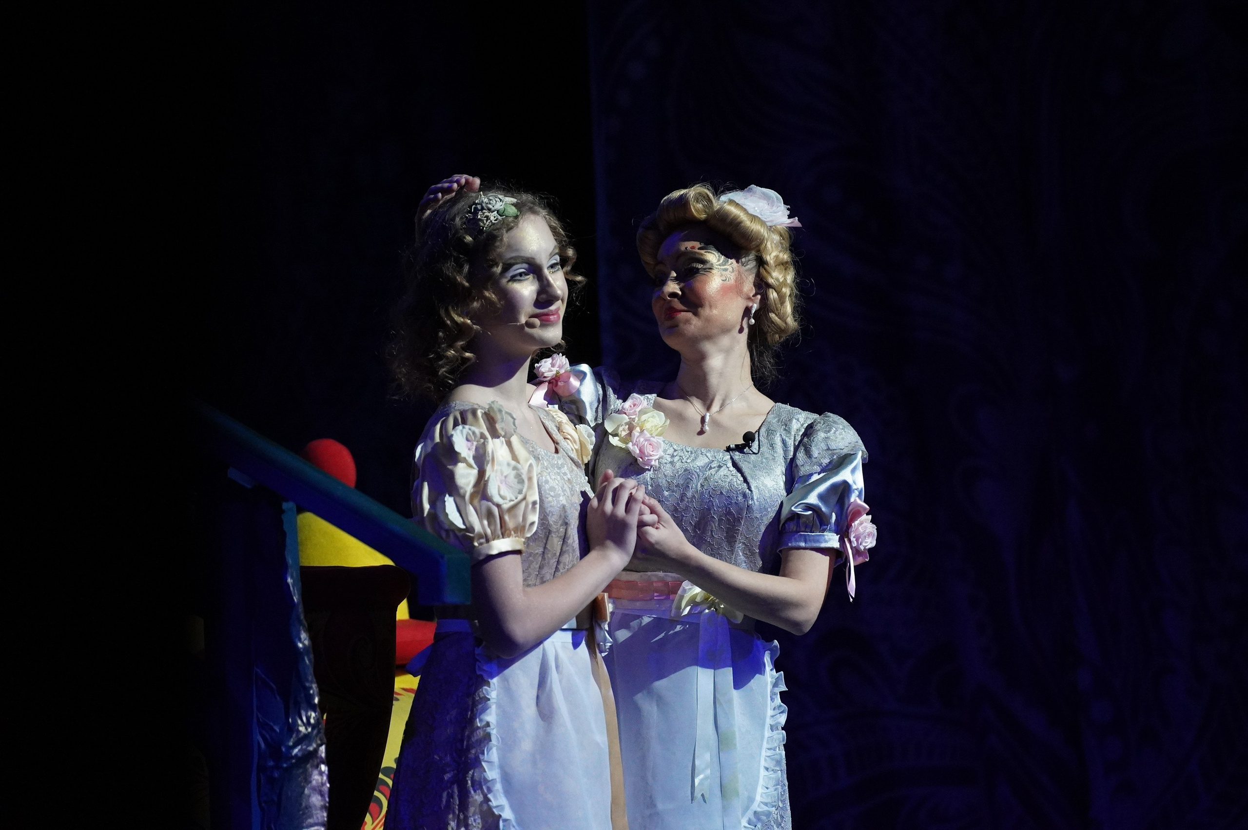 Аленький Цветочек (НЭТ). Maxon Magnusson