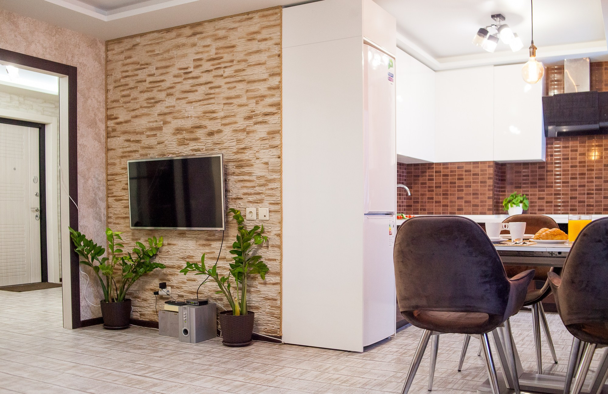 Киров 3к квартира 2 спальни. Анна Леденева Фотограф