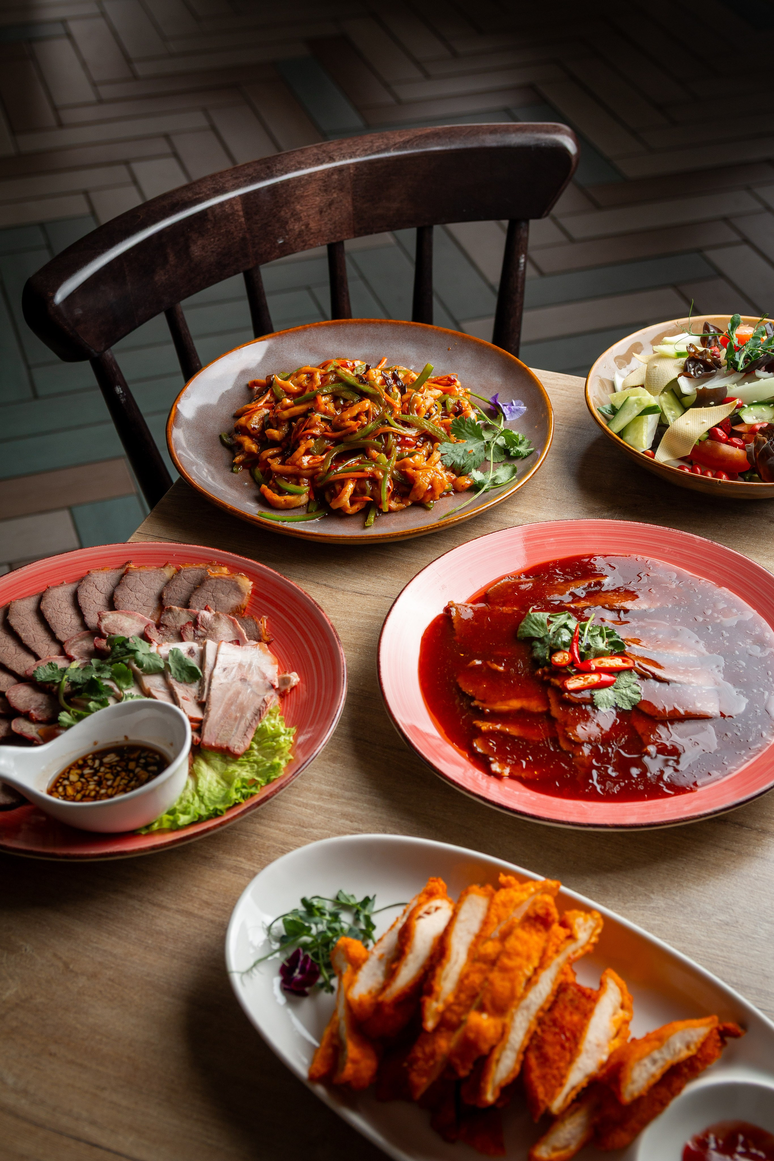 Ресторан «Рад Богат». Фотограф Александр Стряпунин