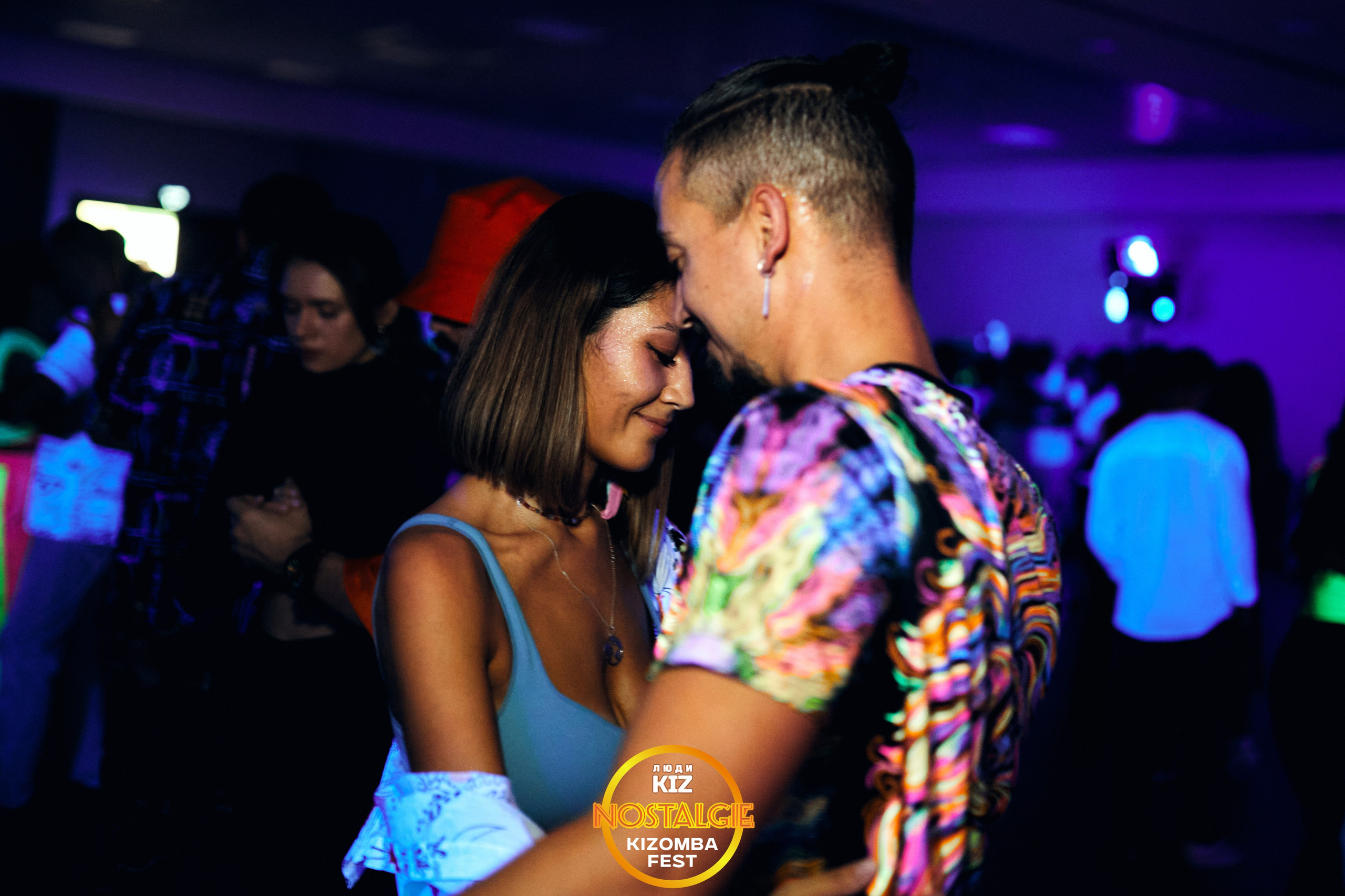 Neon party. Свадебный фотограф