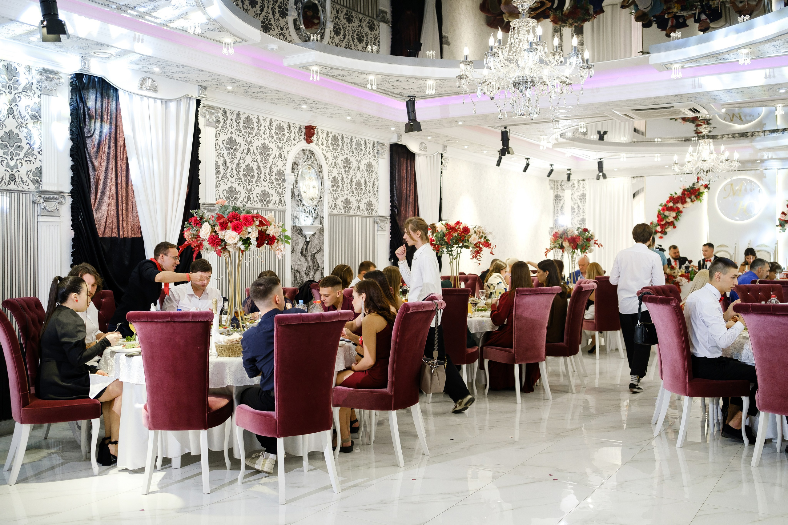 Михаил и Юлия. Свадебный фотограф | репортаж | праздники | крещение