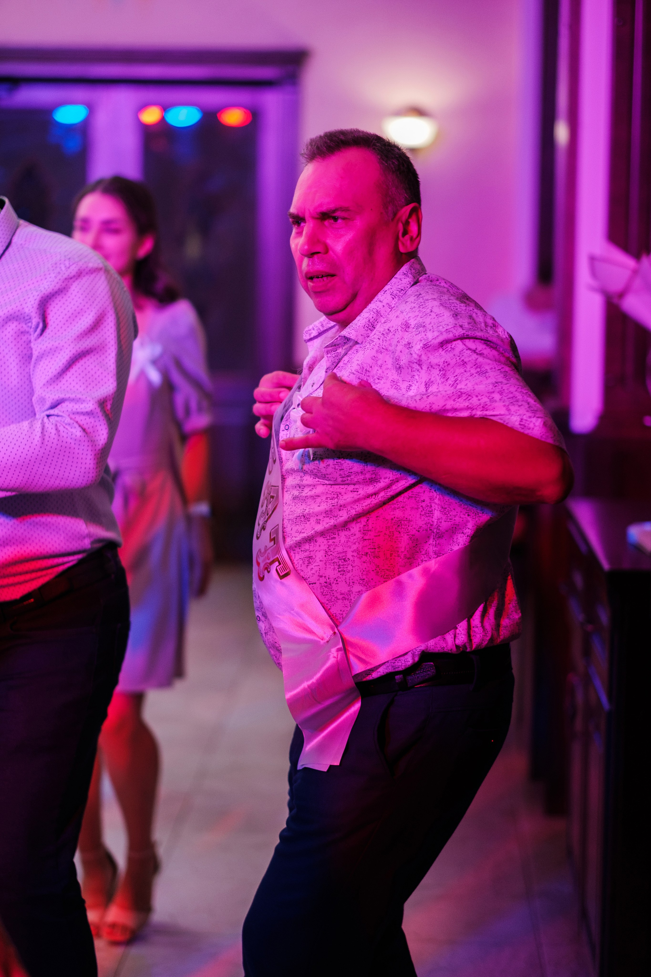 Виктор и Анна. Свадебный фотограф | репортаж | праздники | крещение