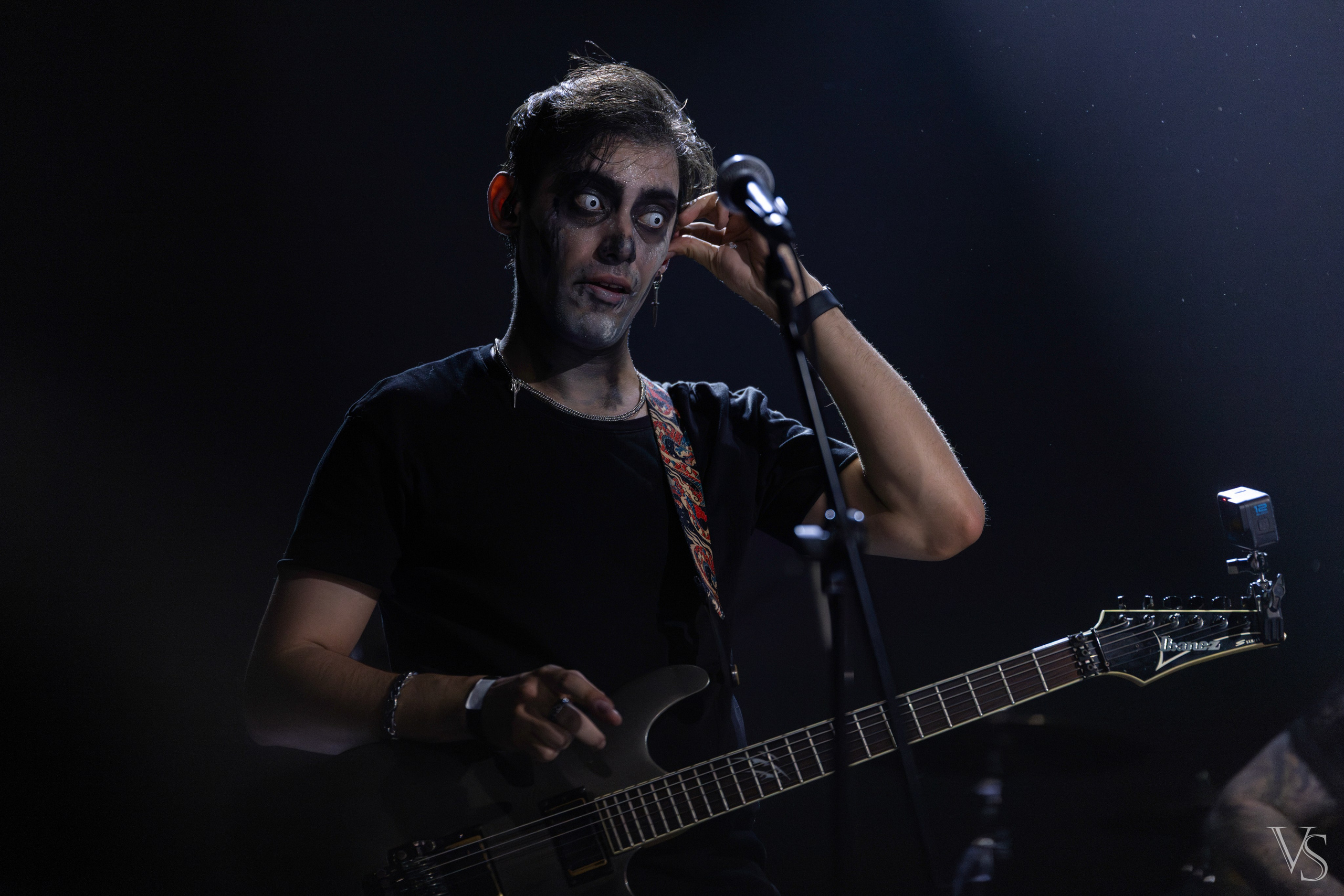 Above the stars. Проклятие Мамбо. Фотограф Виктор Степанов