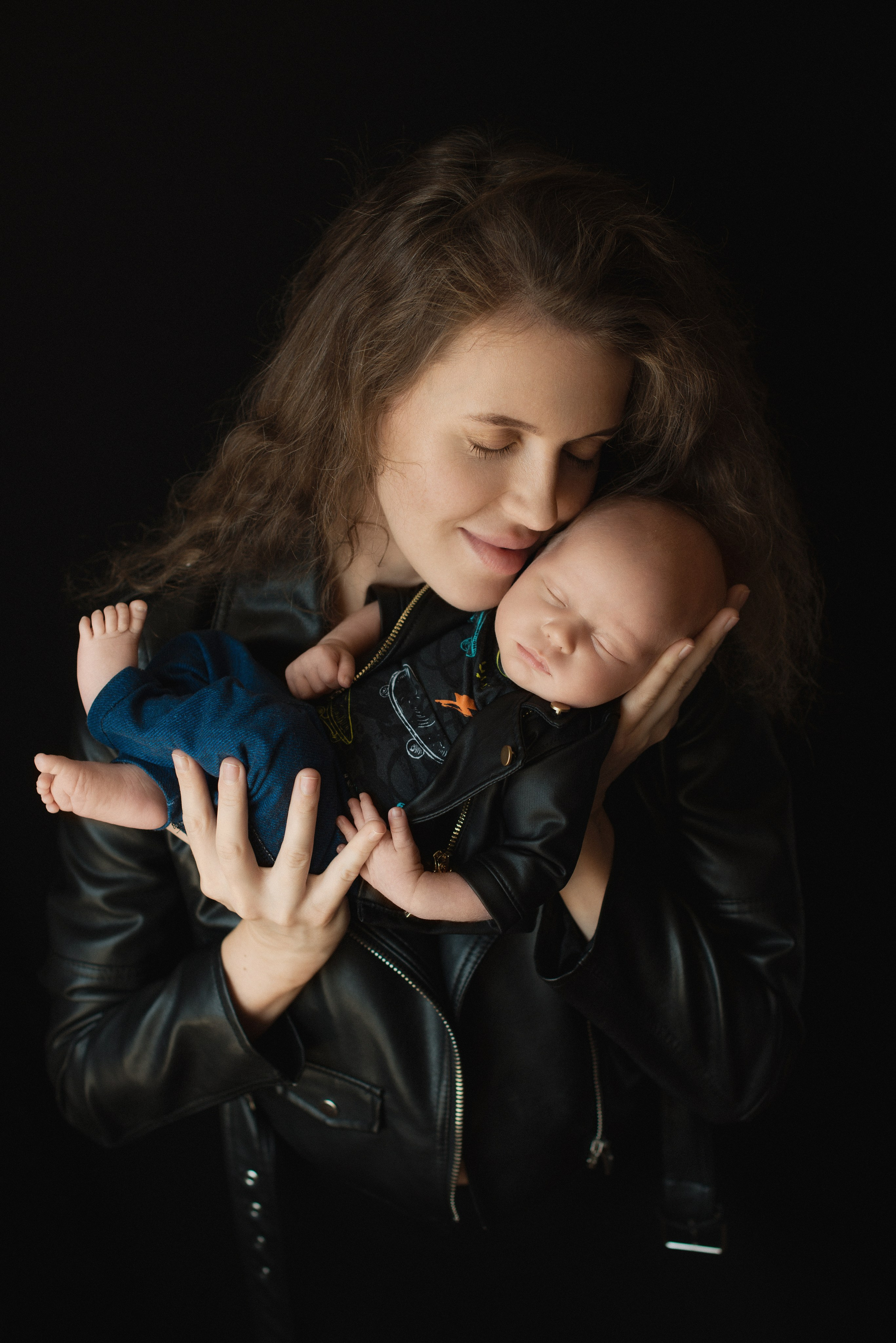 Фотосъемка новорожденного. Фотограф беременности, новорожденных и детей до года в Челябинске Волк