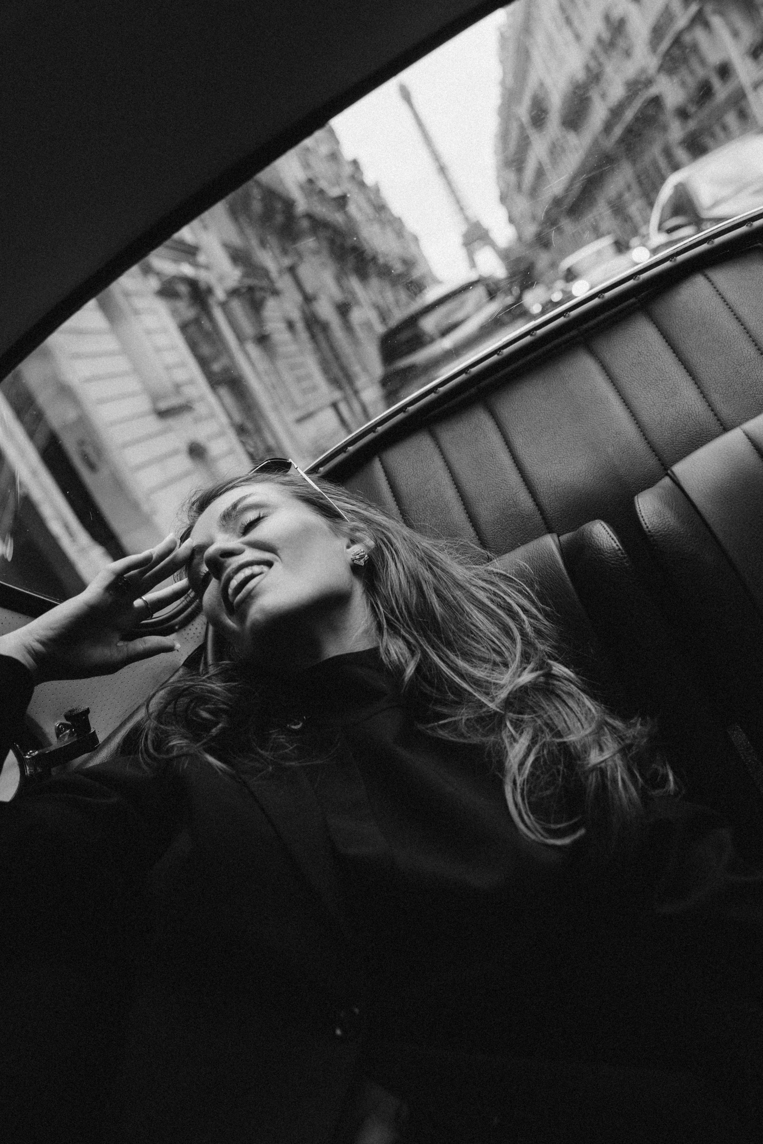 Hit the road. Photographer in Paris