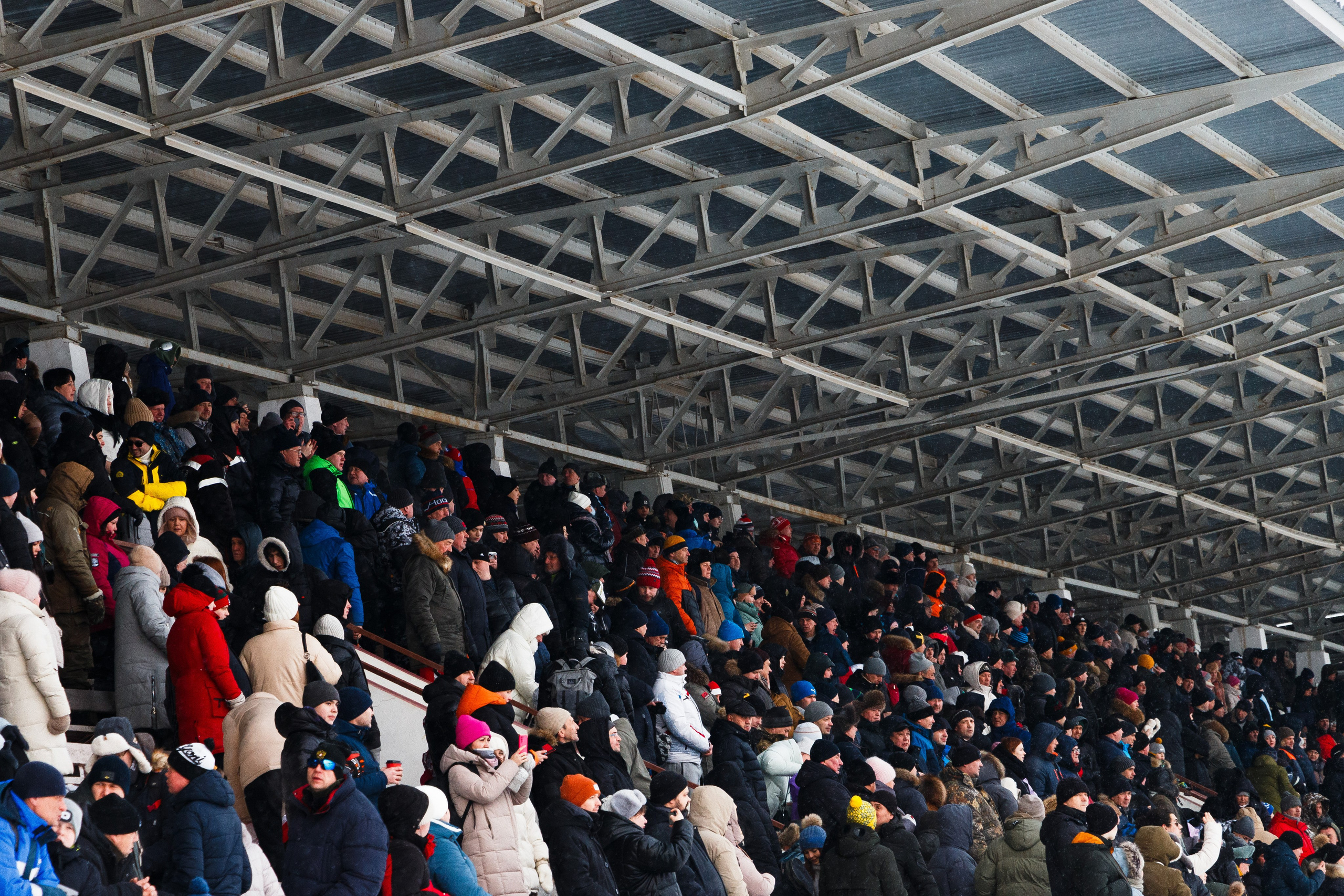 Ижевский ипподром трибуны. Трековые гонки 2025