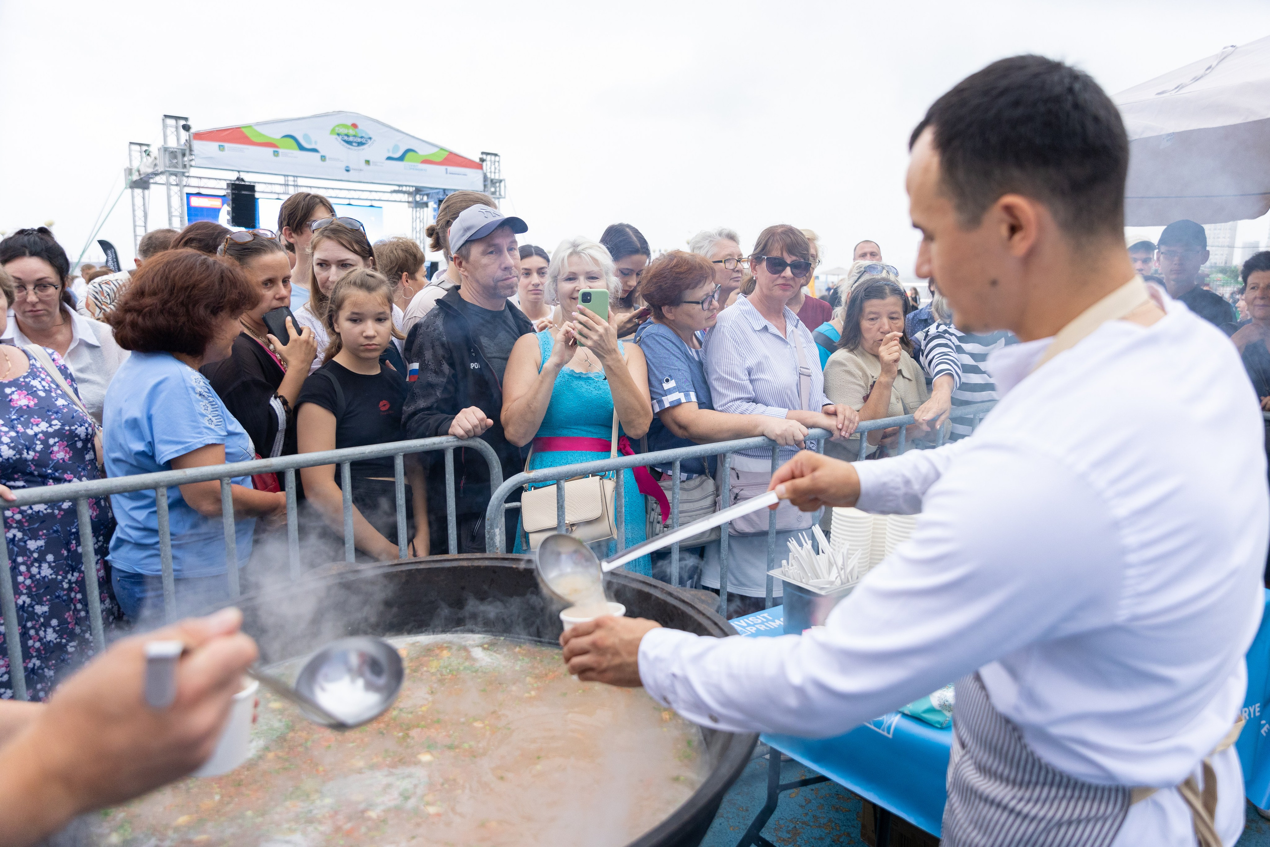 День рыбака. Владивосток 2025. Олег Катакинов| Репортажный фотограф в городе у моря (Владивосток)